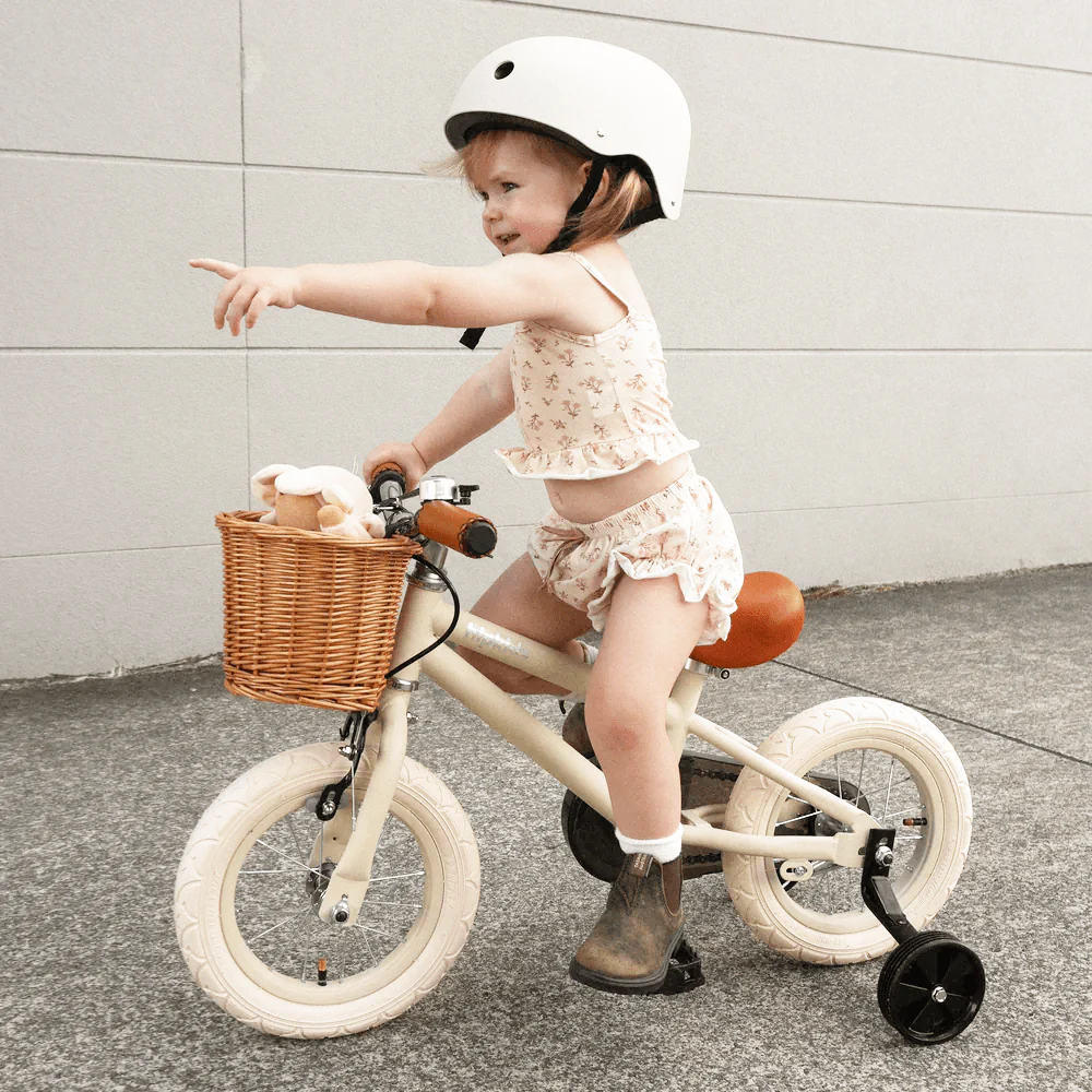 12 Inch Classic Pedal Bike with Wicker Basket - Image 3