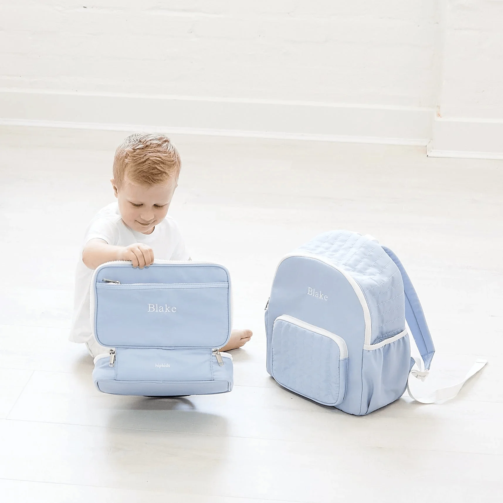 Back Pack & Lunch bag bundle - Image 22