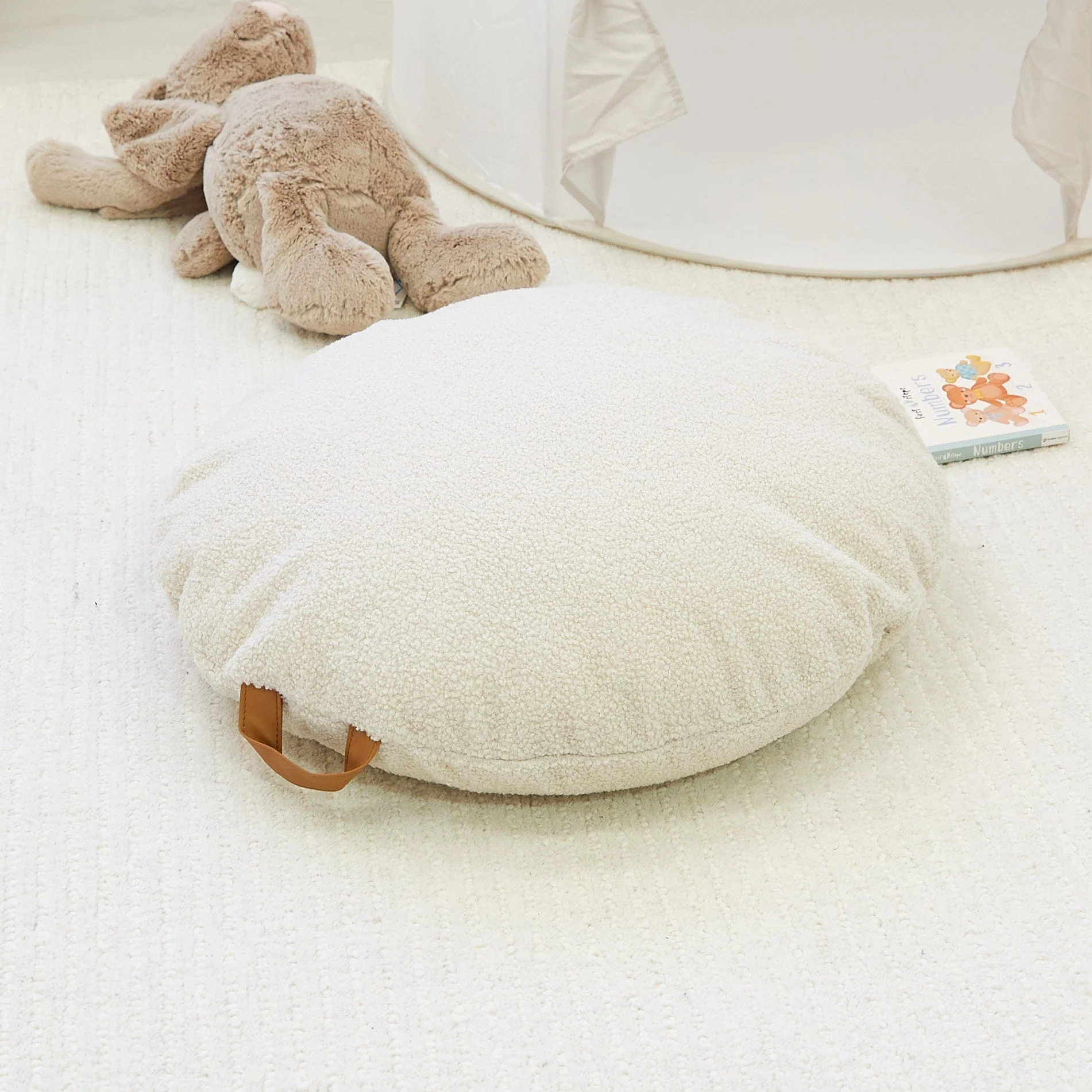 BAYLEY Teddy Boucle Cushion - Image 8