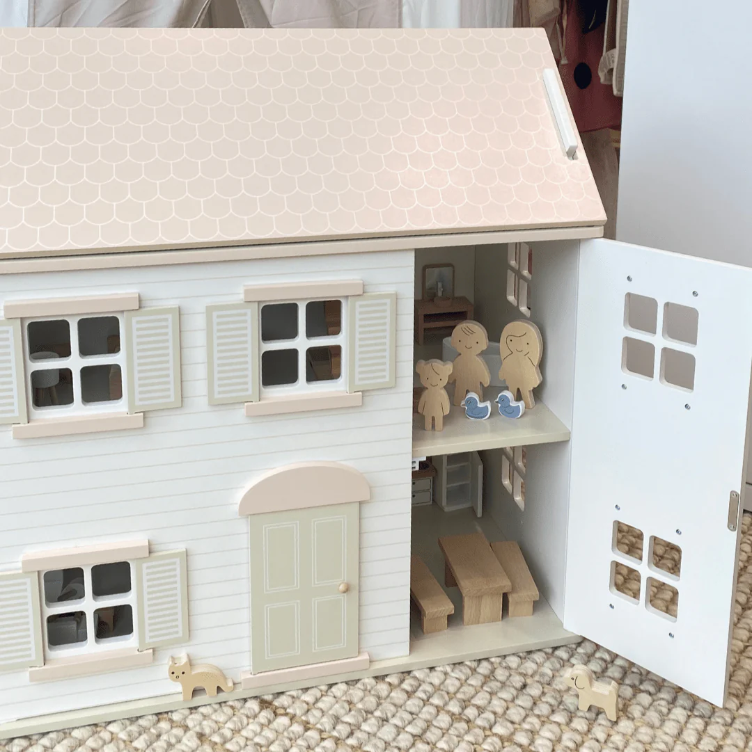 Clara Doll House w/ Family & Furniture Set - Image 8