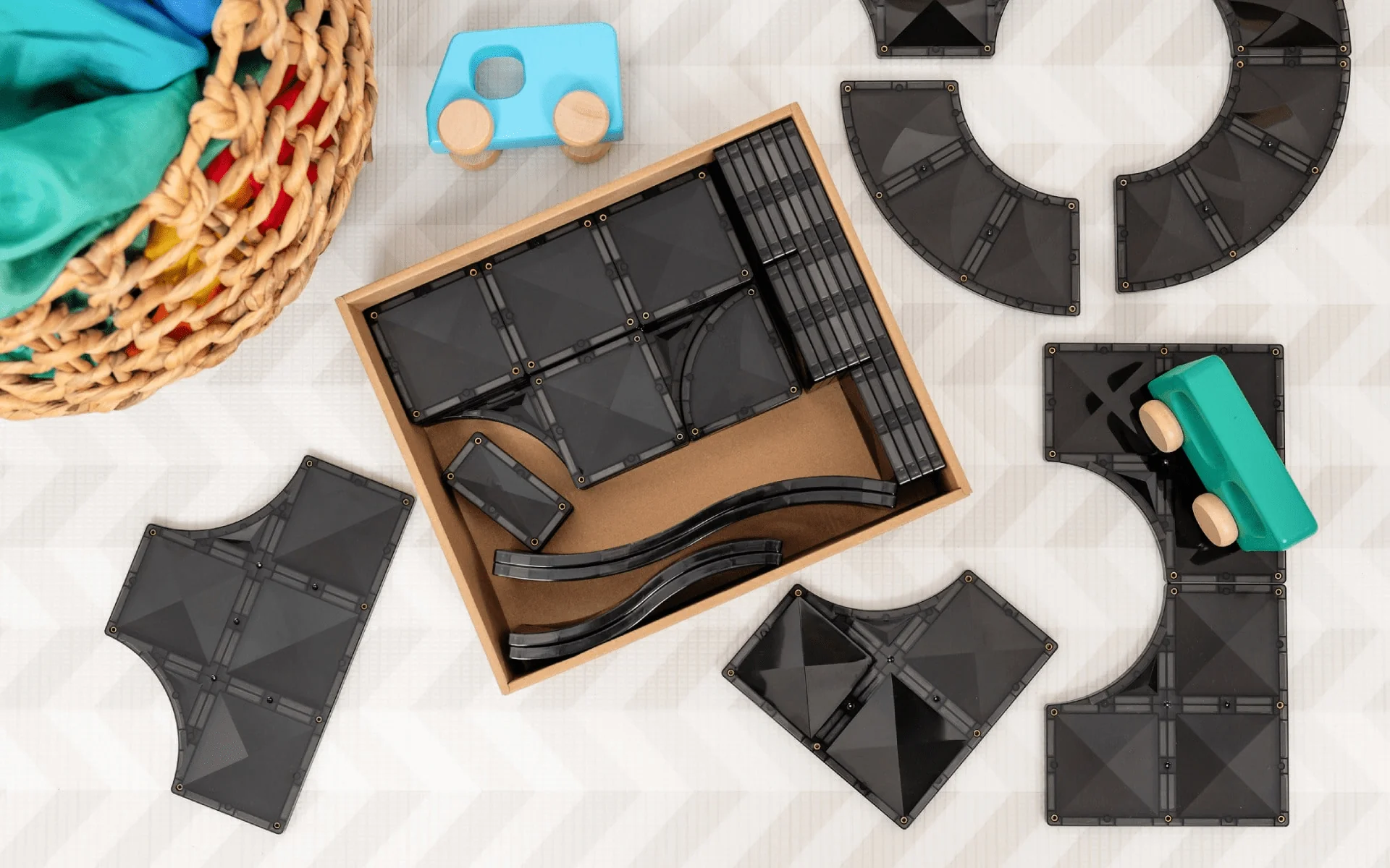 Connetix Tiles Creative Roads Pack 48 Piece - Image 9