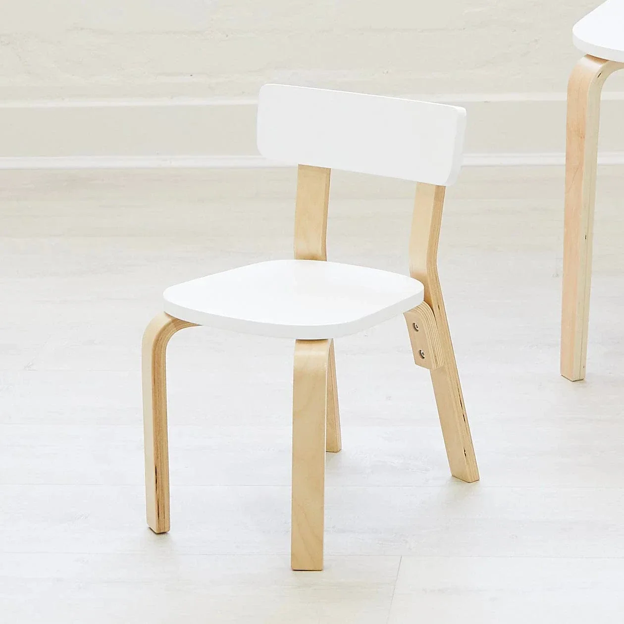 EZRA Kids Square Table & 2 Chair Set - Image 13
