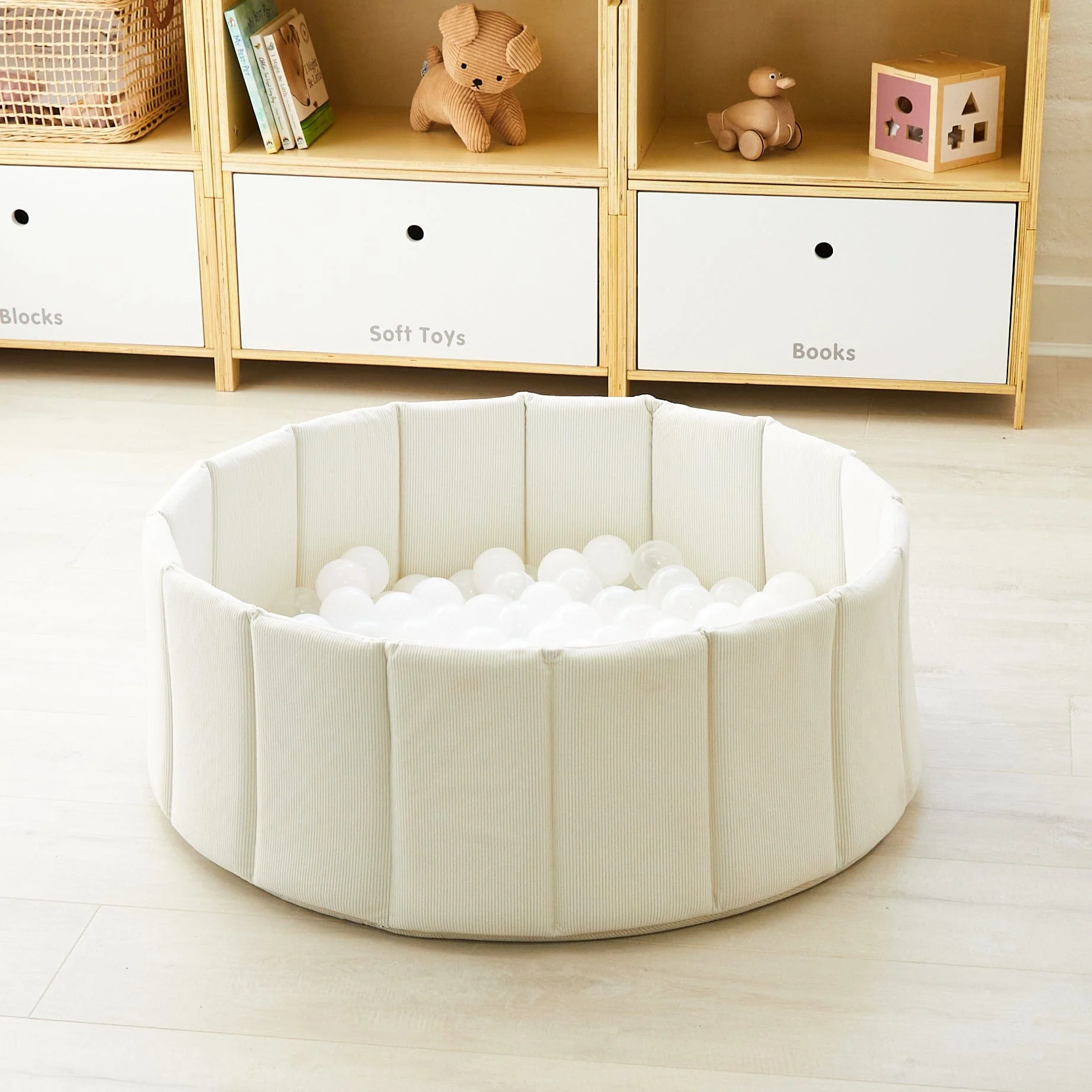 Foldable Corduroy Ball Pit with 200 Balls - Image 13