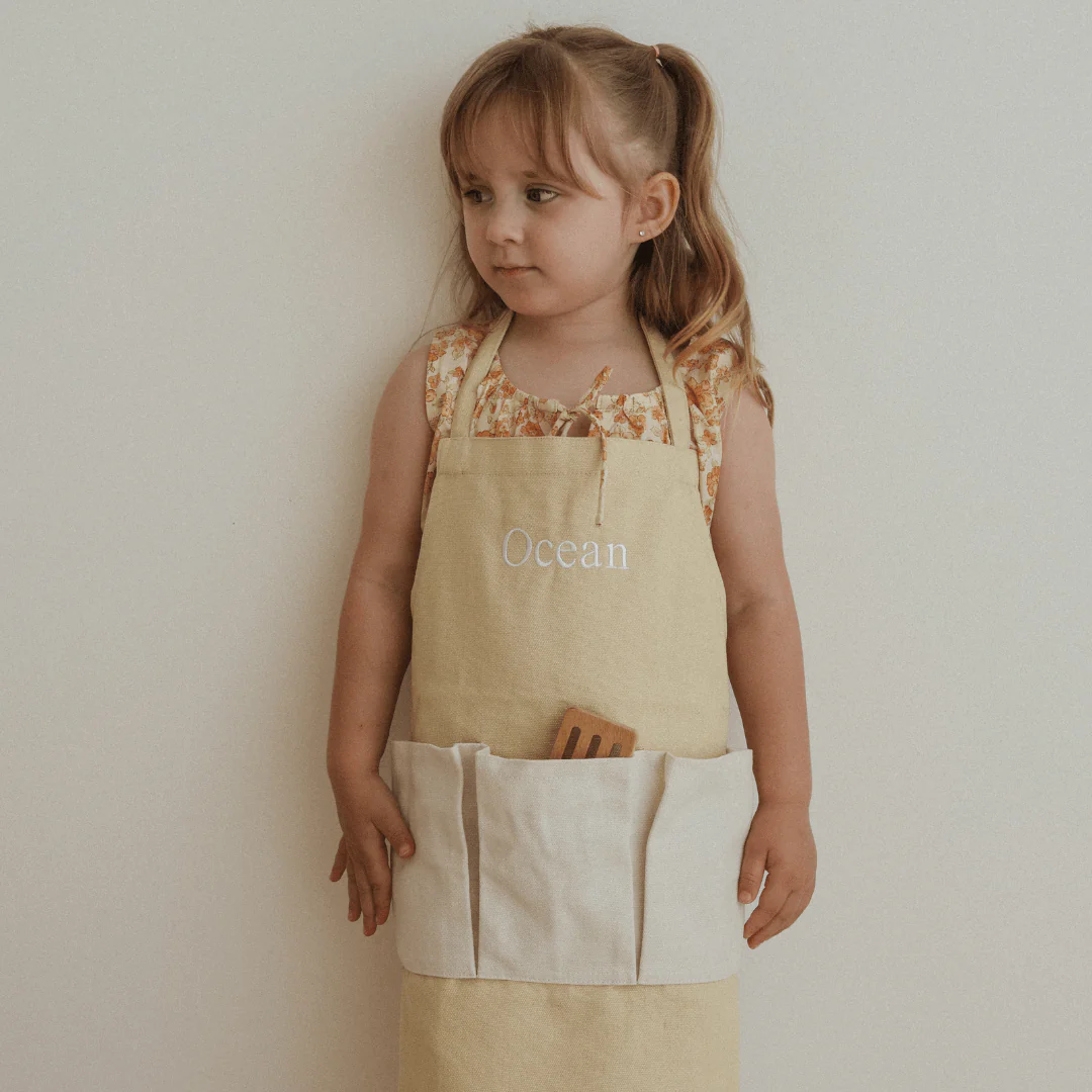 Garden Apron & Glove Set - Image 13