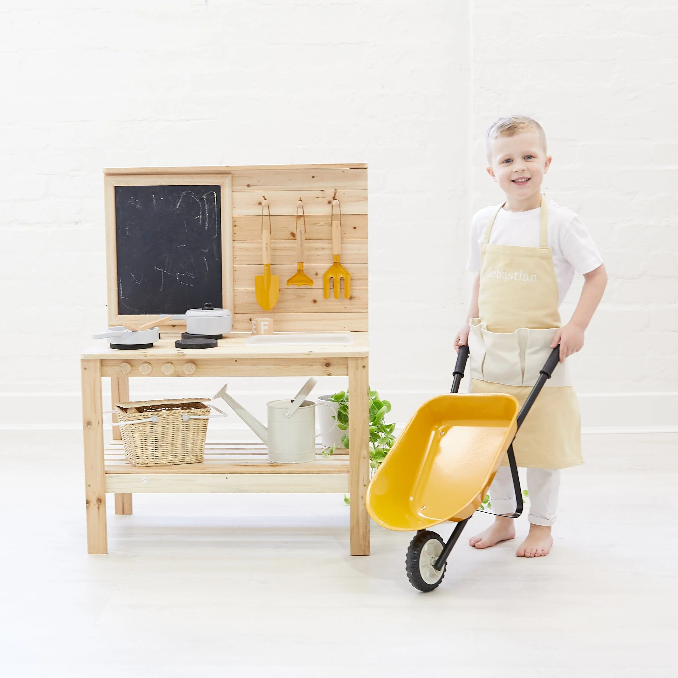 Kids Gardening Apron with Pocket - Image 21