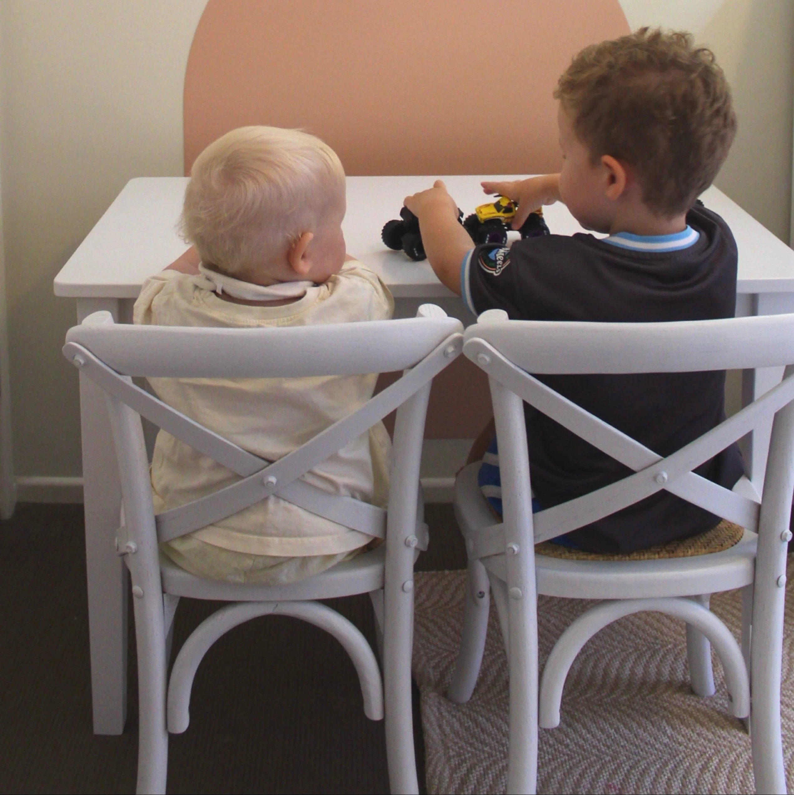Hampton Kids Chairs (2 Pack) - Image 14