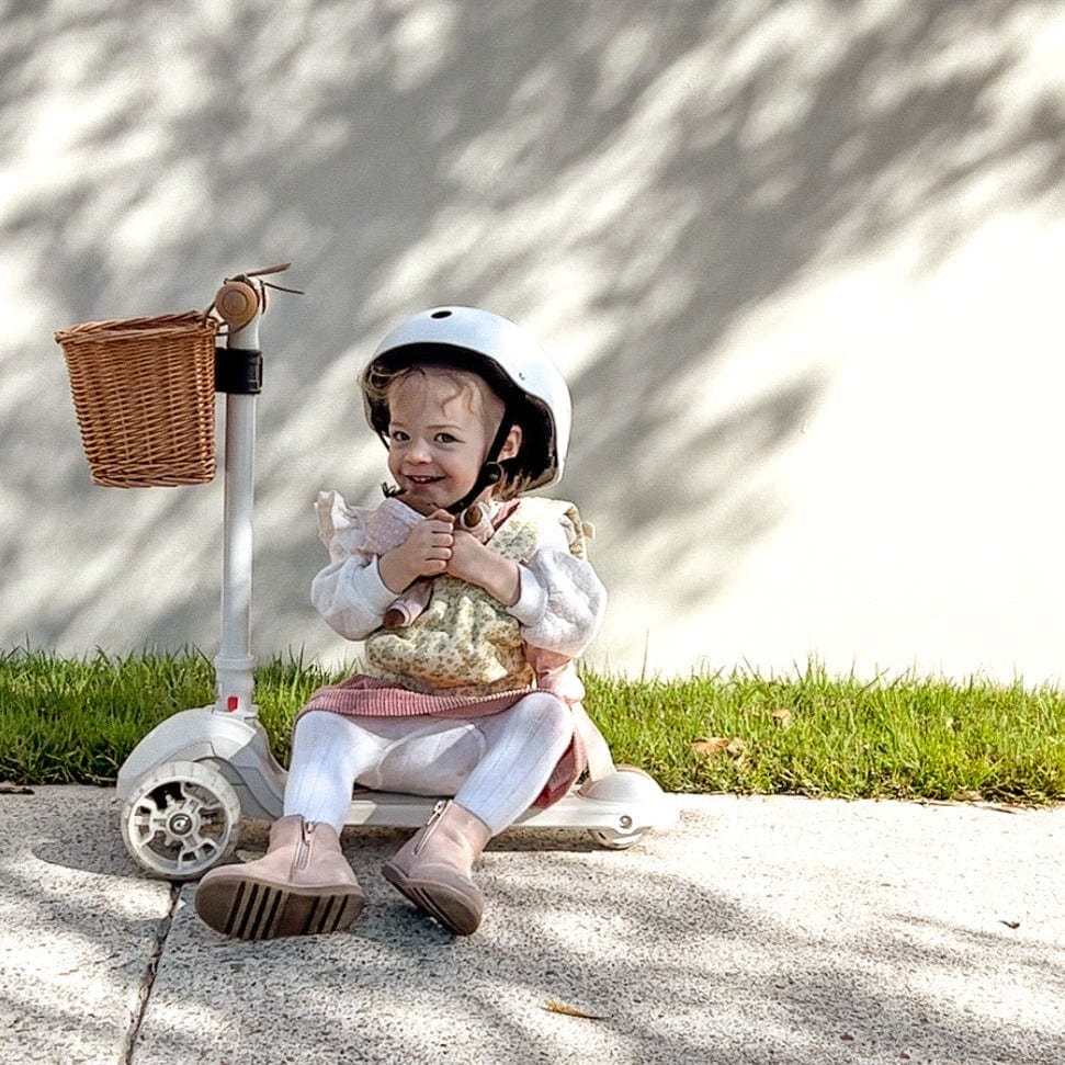 3 Wheel Scooter w/ Wicker Basket - Image 16