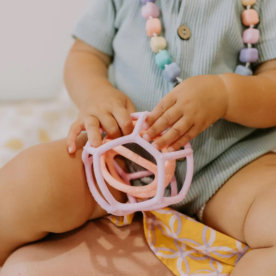 Jellystone 2 Pack Sensory Ball & Fidget Ball - Image 3