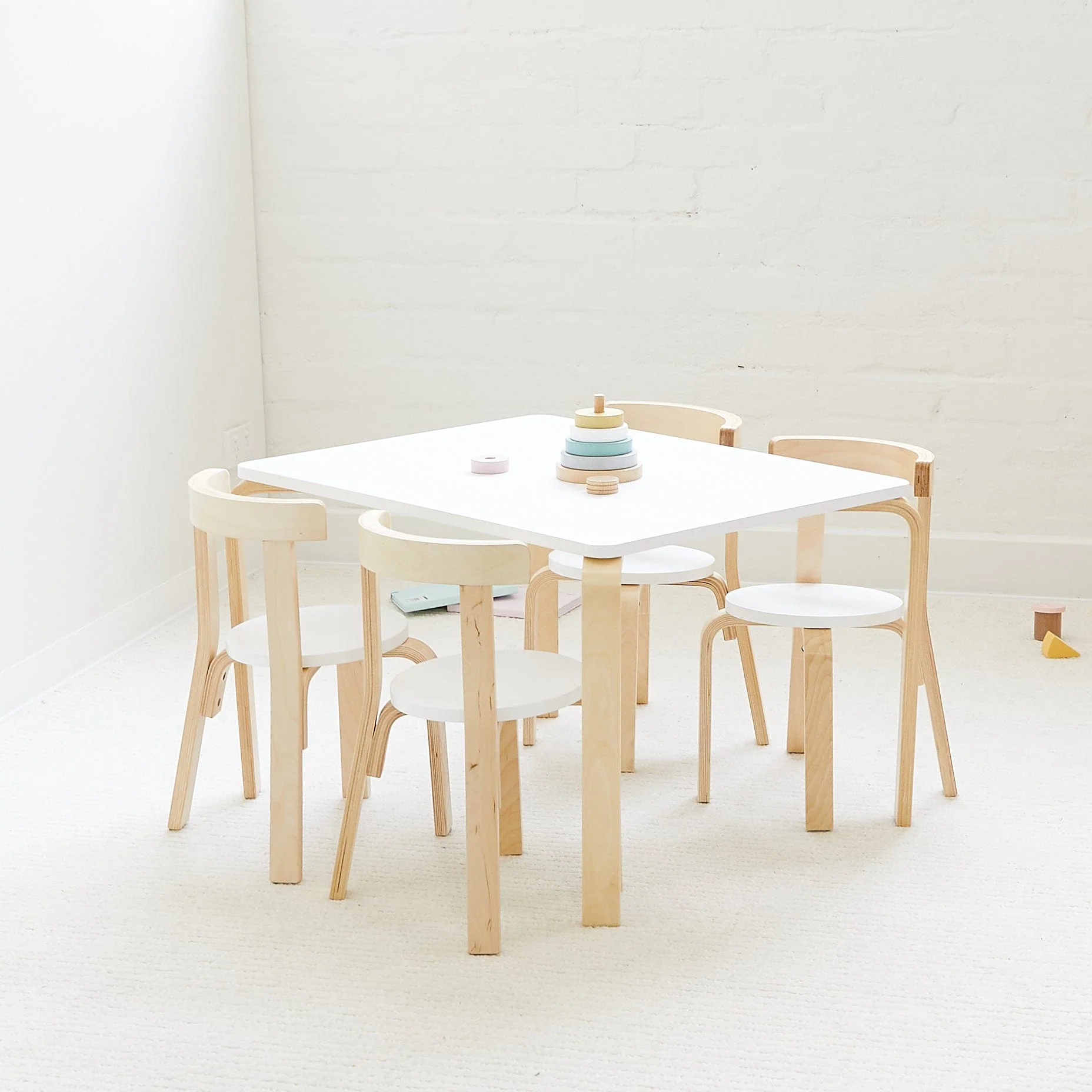 Jensen Table & 4 Chairs Set - Image 4