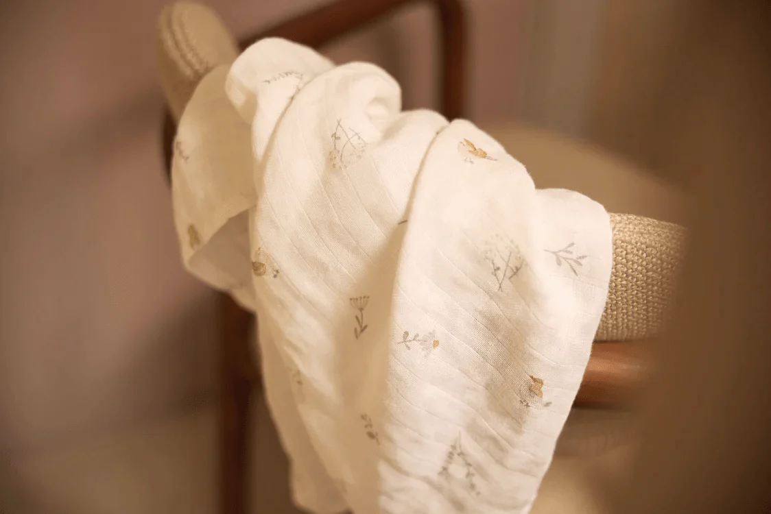 Jollein Muslin Swaddle Cloths Lovely Birds - 2 Pack - Image 4