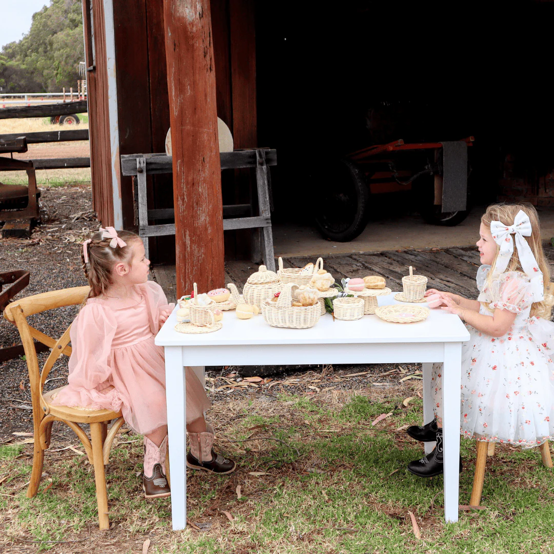 Kids Hampton 2 Chairs & Table Set - Image 12