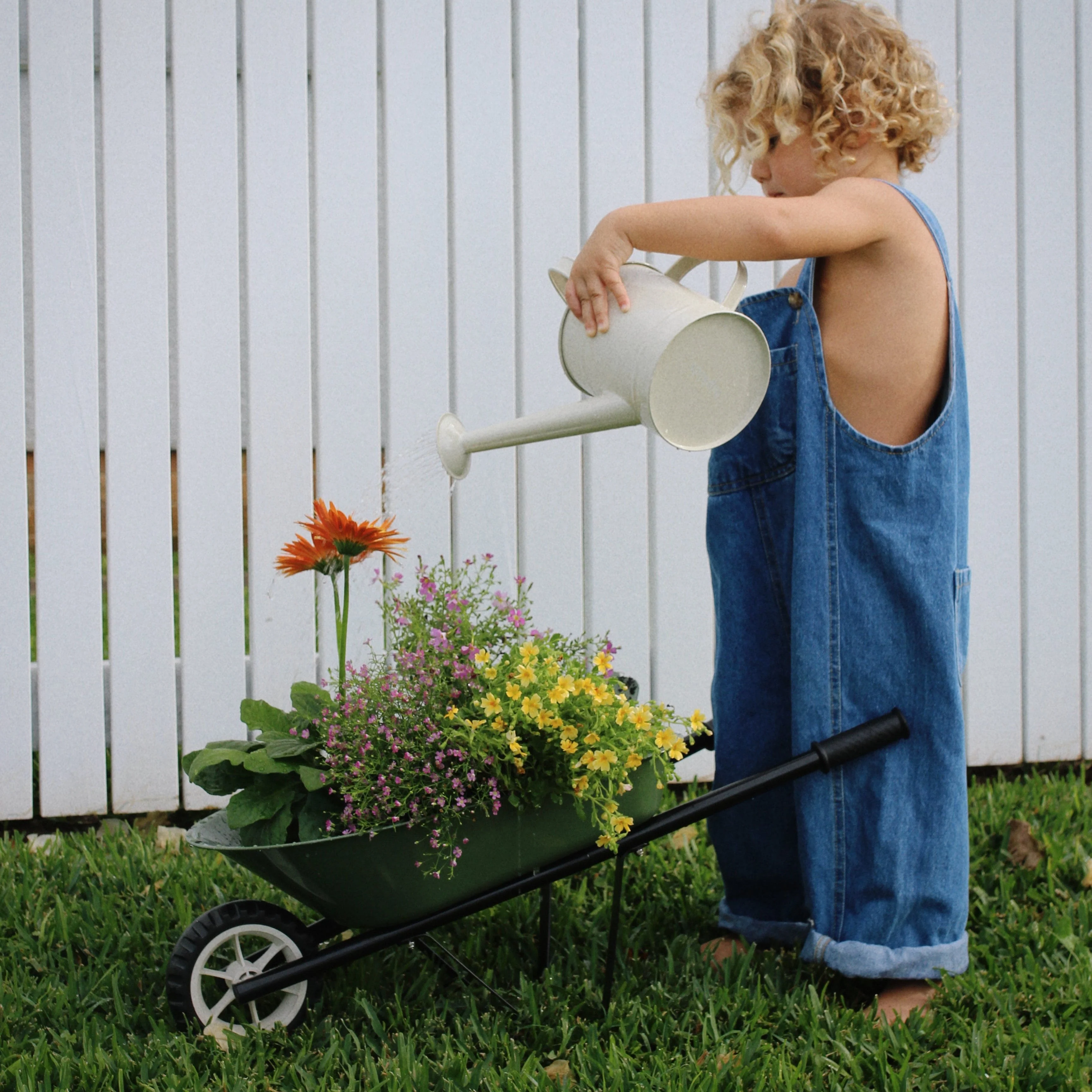 Kids Steel Toy Wheelbarrow - Image 3