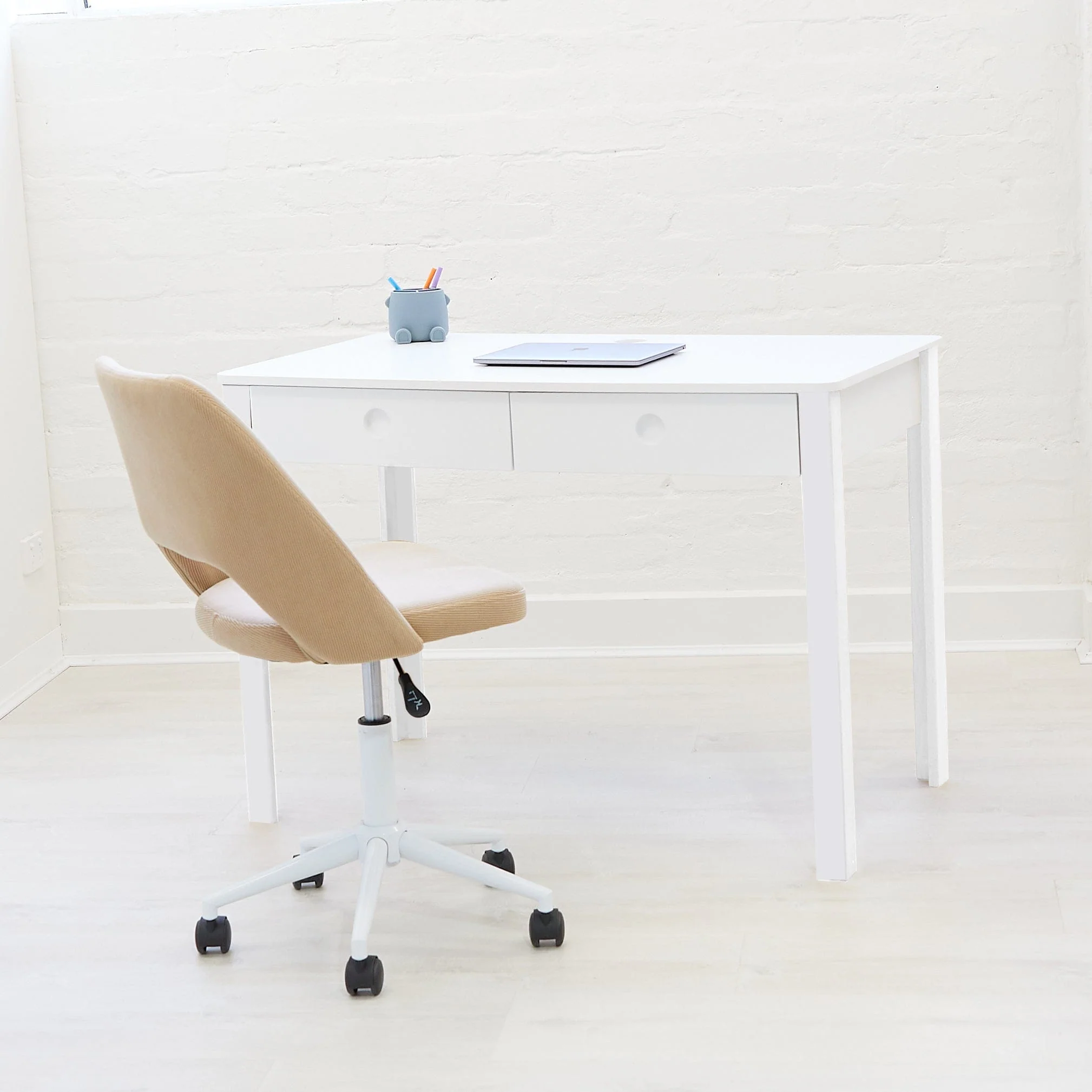 Layla Study Desk - Image 17