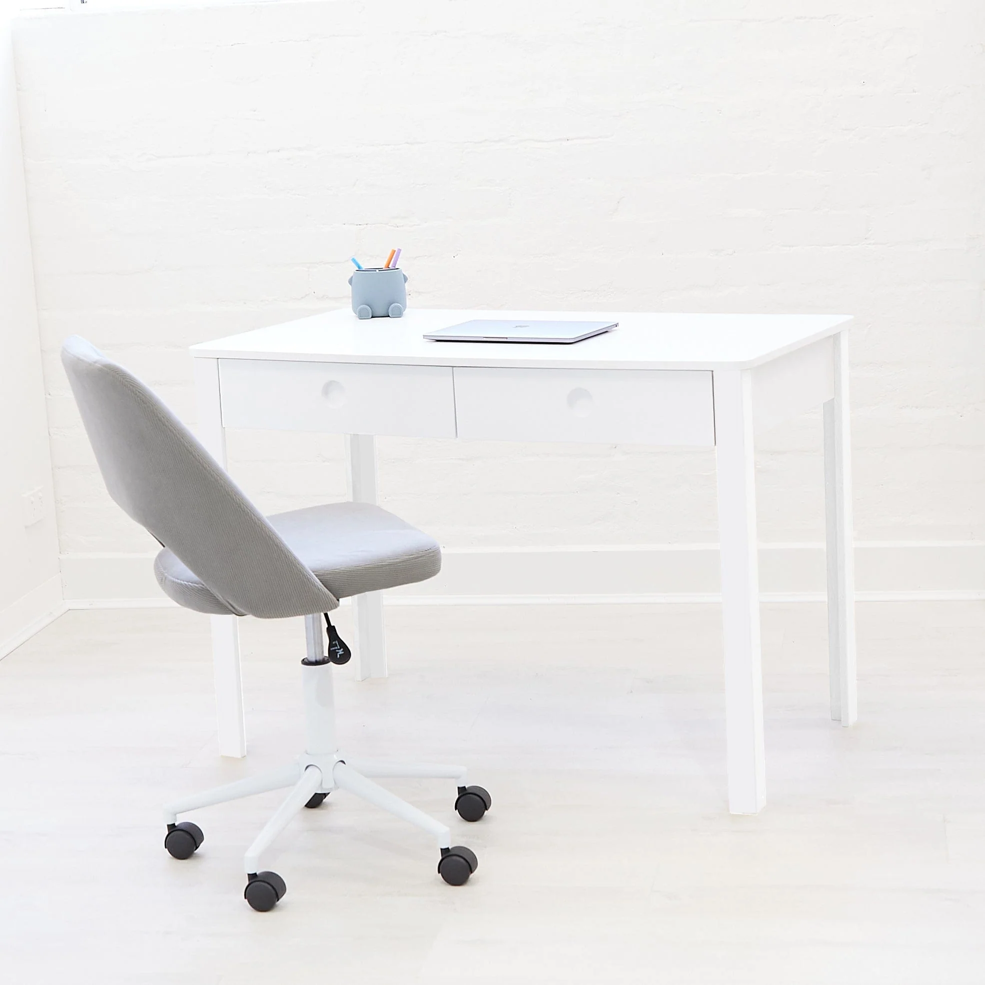 Layla Study Desk - Image 18
