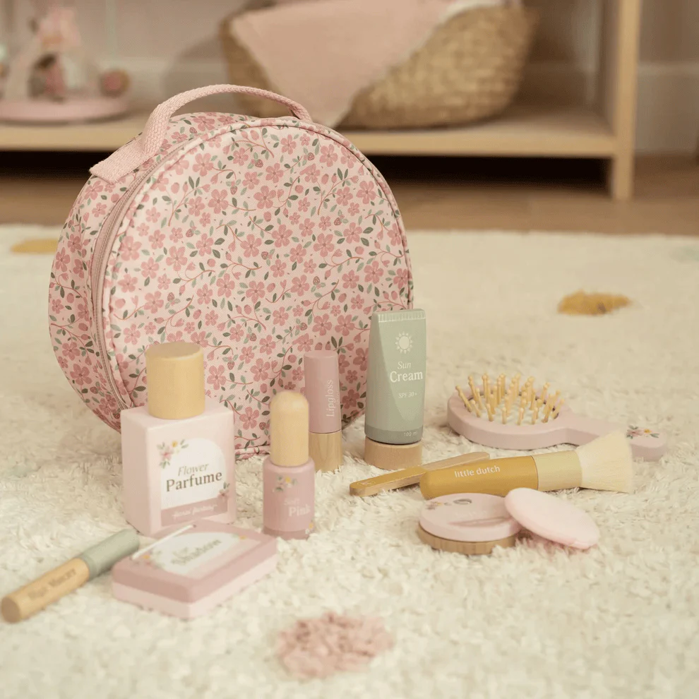 Little Dutch Beauty Case - Image 6