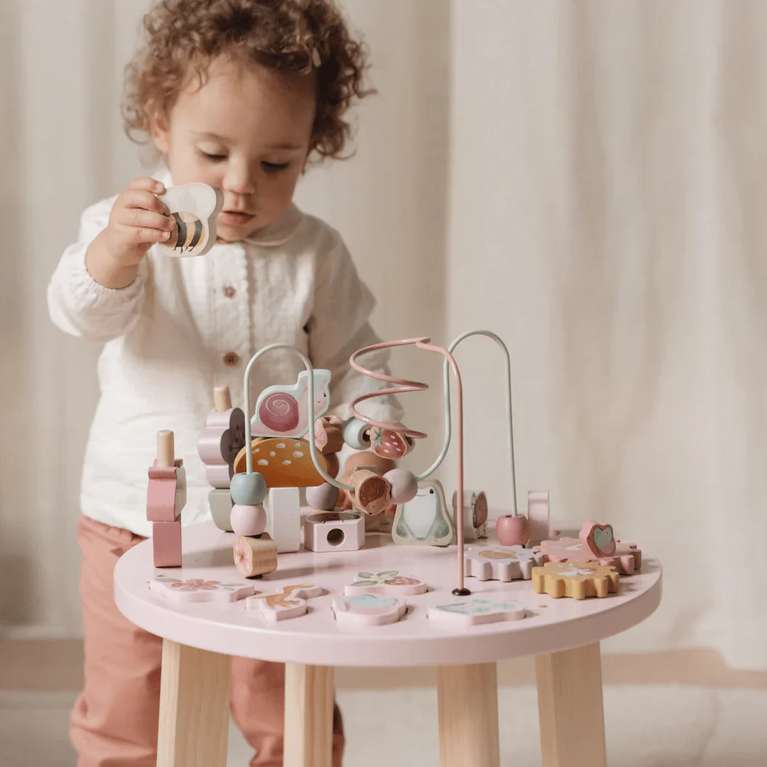 Little Dutch Fairy Garden Activity Table - Image 3