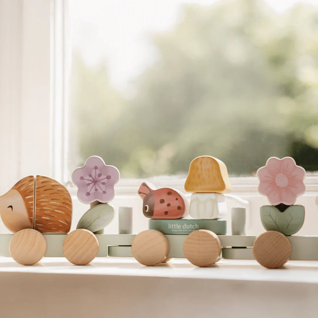 Little Dutch Fairy Garden Stacking Train Hedgehog - Image 8