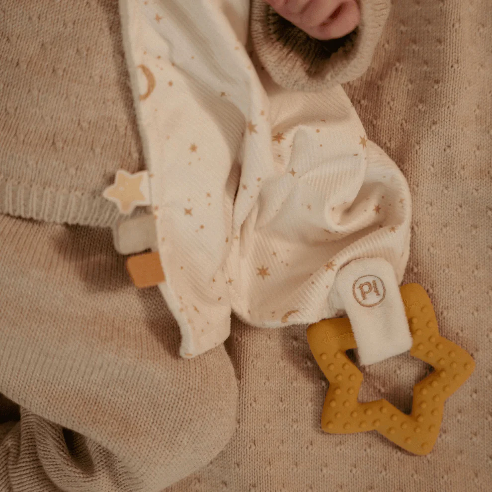 Little Dutch Goose Cuddle Cloth  w/ Teether - Image 10