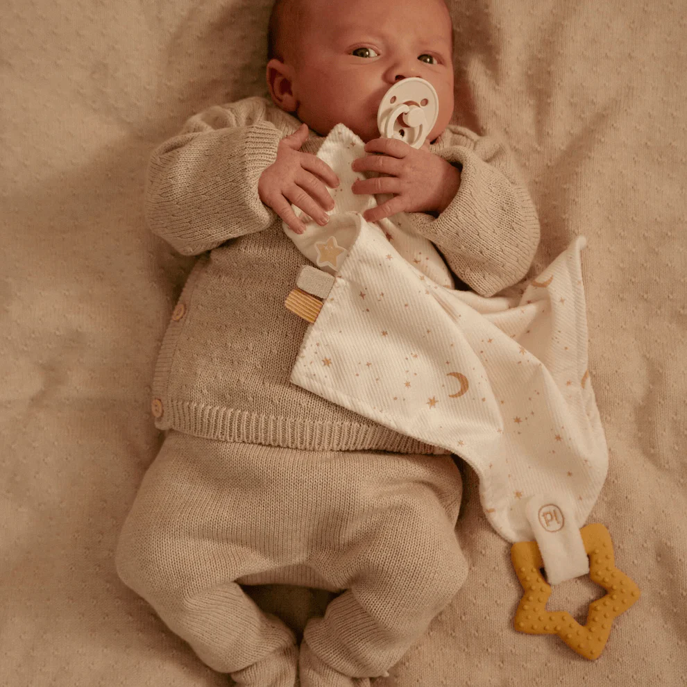 Little Dutch Goose Cuddle Cloth  w/ Teether - Image 3