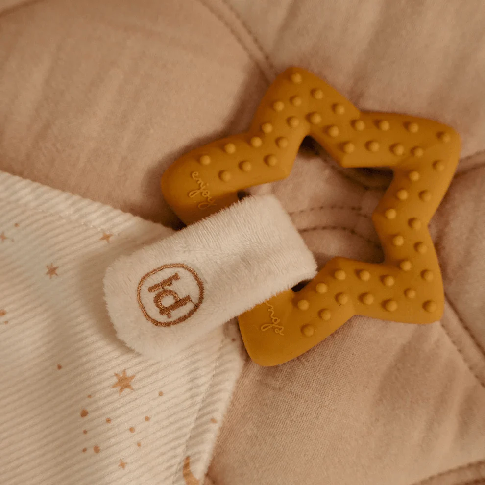 Little Dutch Goose Cuddle Cloth  w/ Teether - Image 6