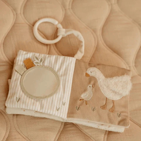 Little Dutch Little Dutch Goose Stroller Booklet - Image 4