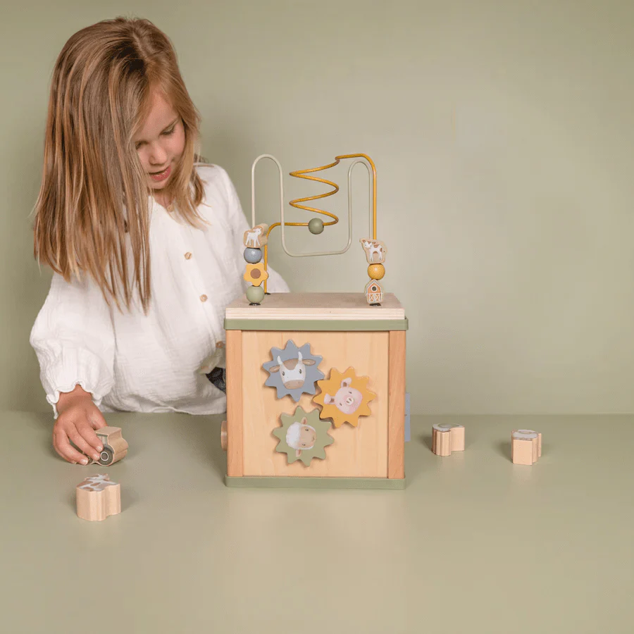 Little Dutch Little Farm Activity Cube - Image 5