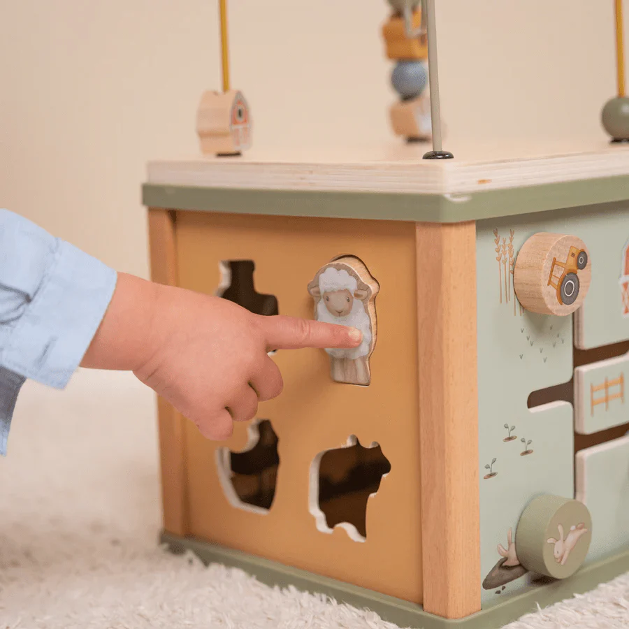 Little Dutch Little Farm Activity Cube - Image 7