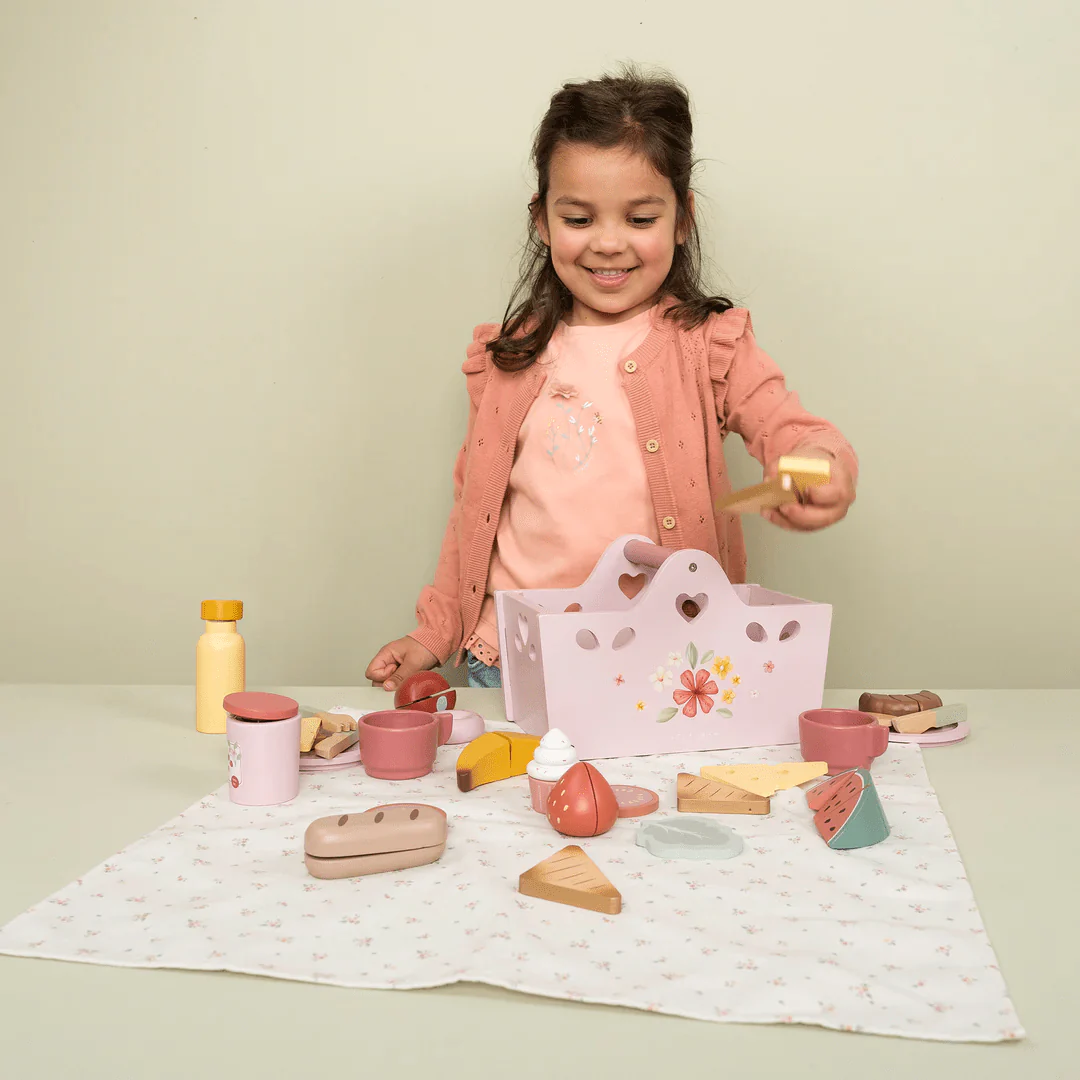 Little Dutch Picnic Set - Image 4