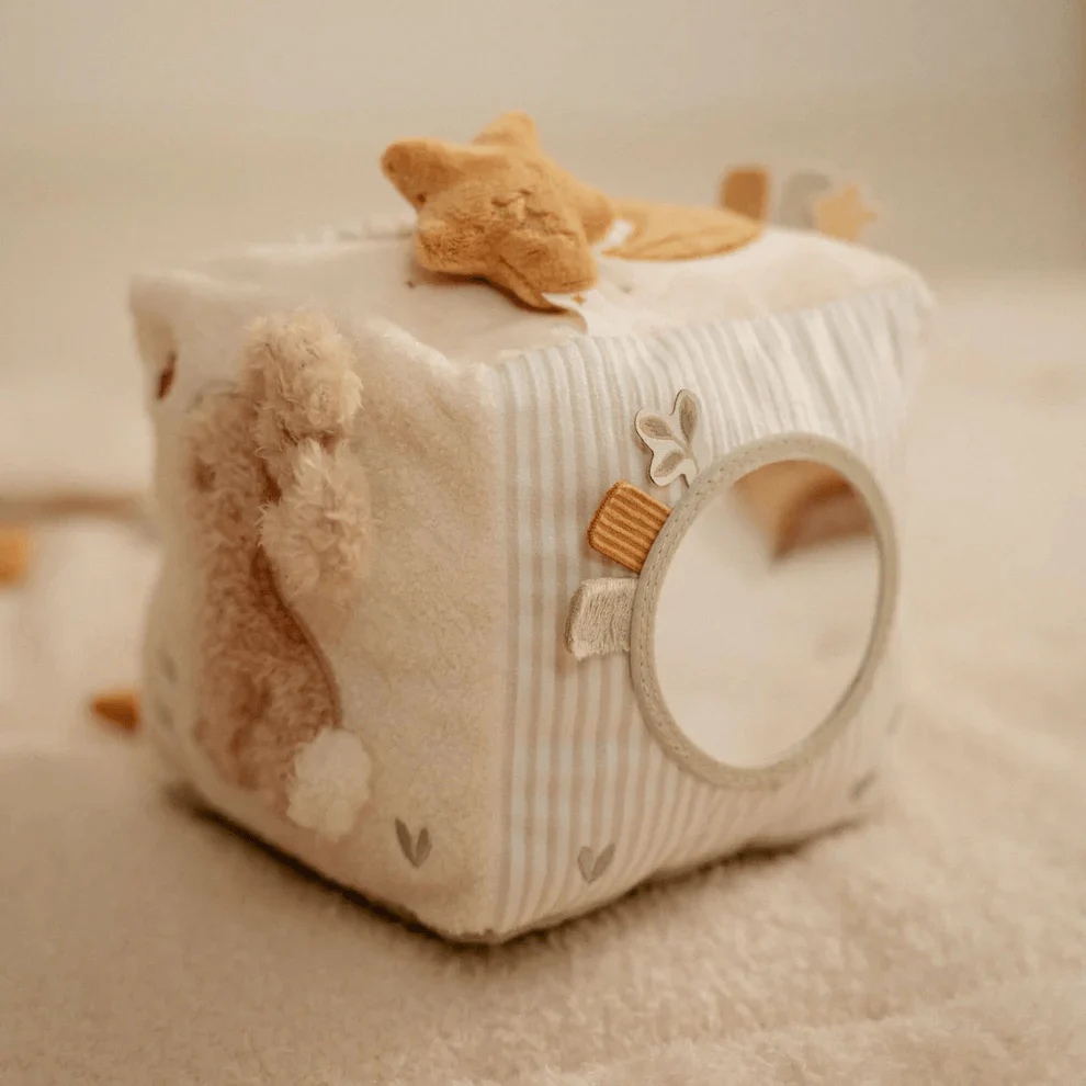 Little Dutch Soft Goose Activity Cube - Image 7