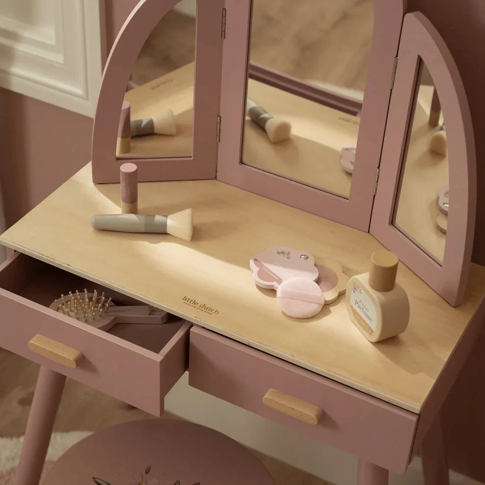 Little Dutch Vanity Table - Image 9