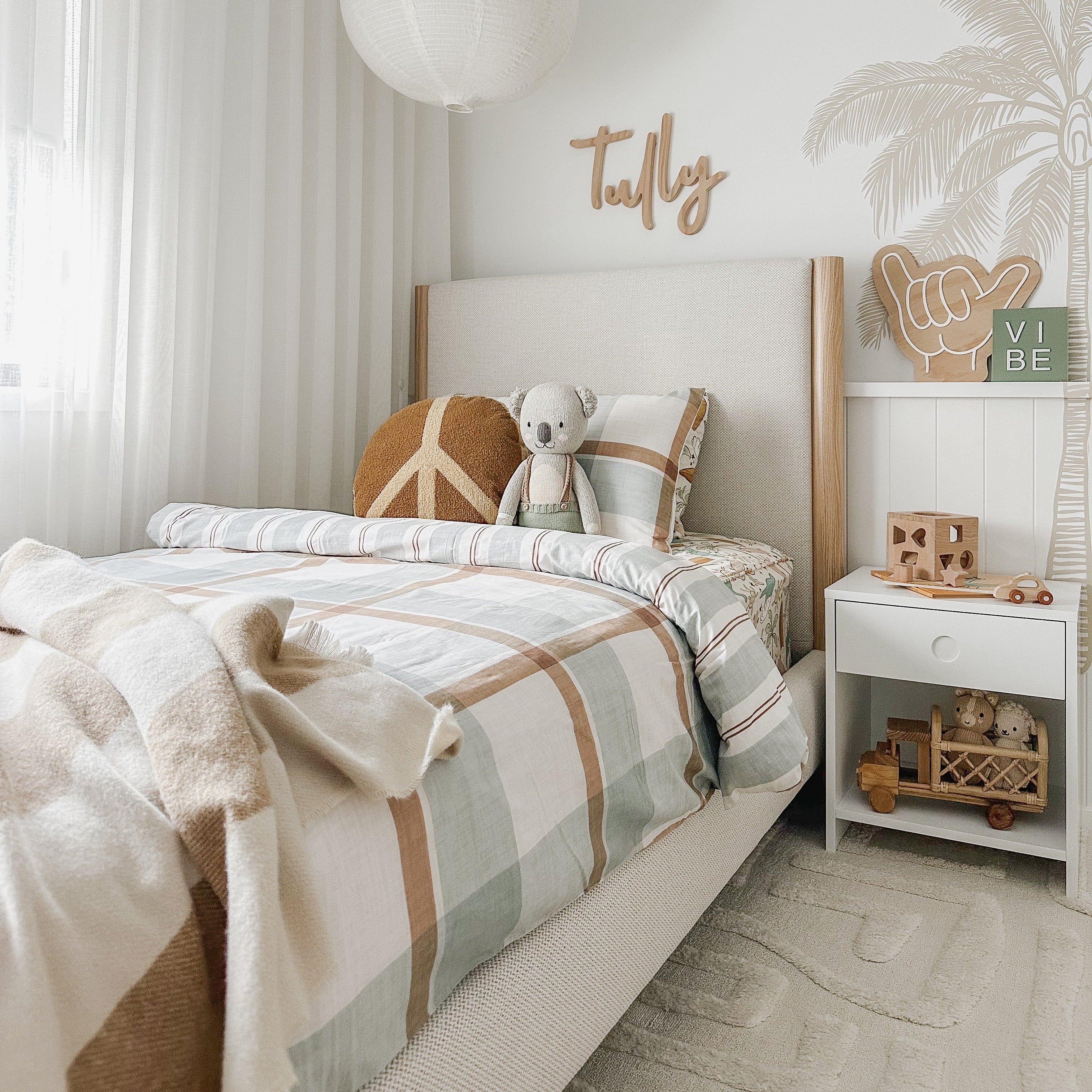 Madden Upholstered Bed - Nordic Latte - Image 4