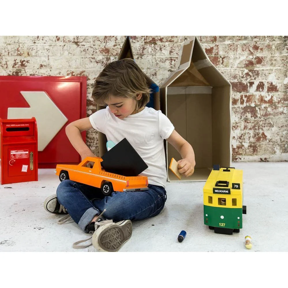 Make Me Iconic Toy UTE - Image 7