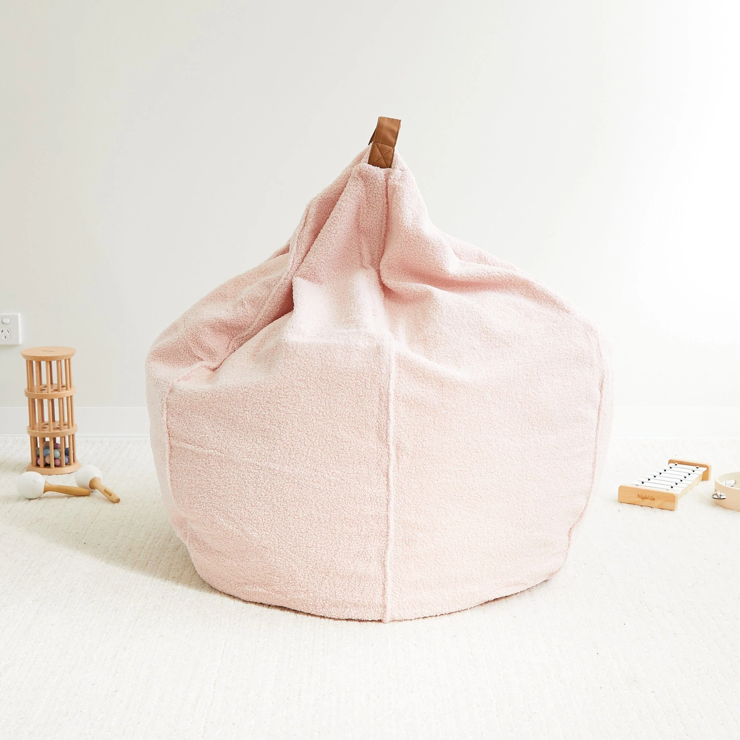 MILA Teddy Boucle Beanbag - Image 3