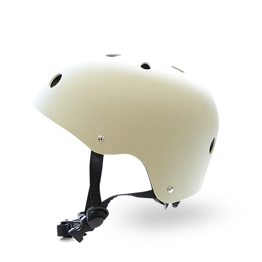 Mini Trike & Helmet Bundle - Image 32