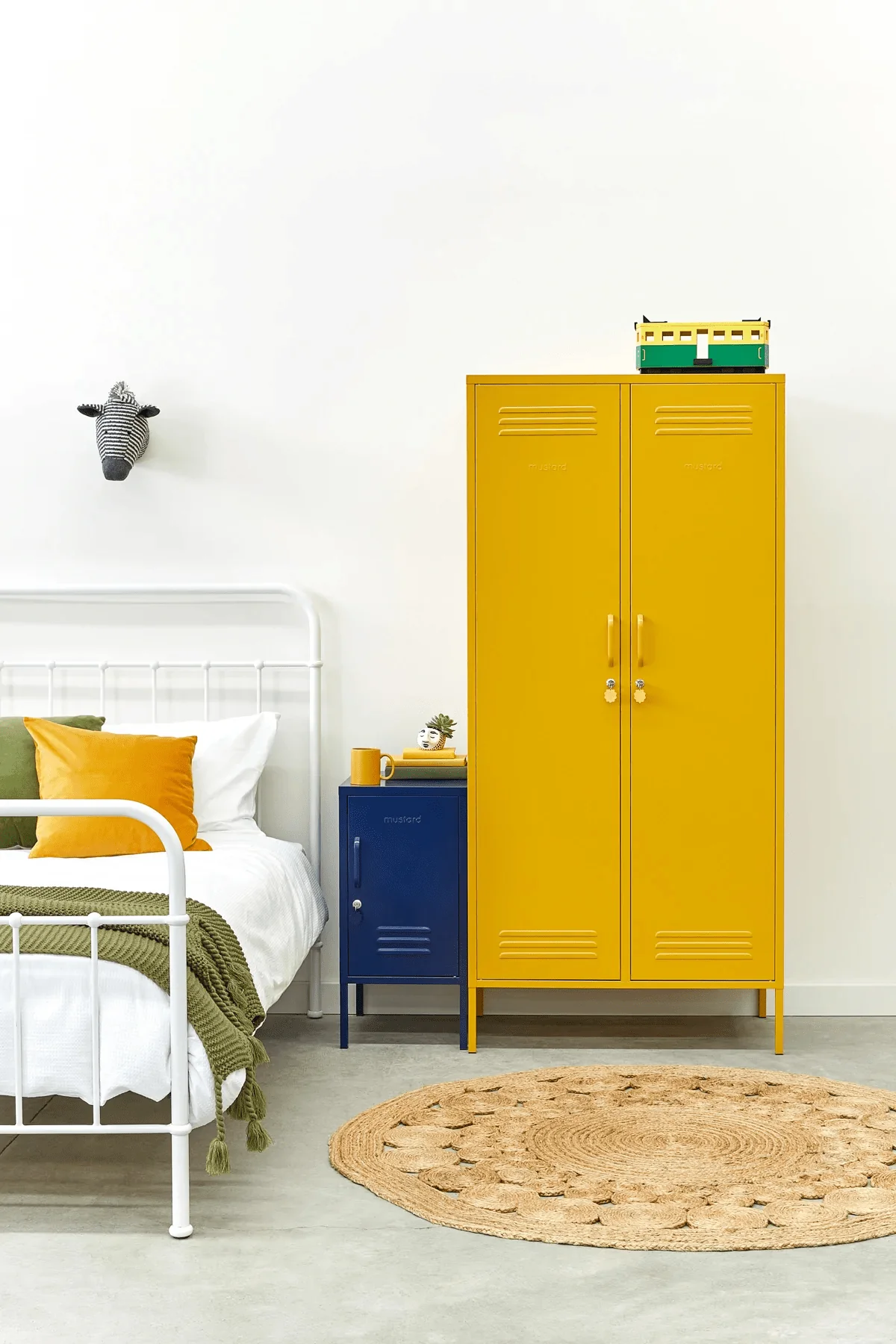 Mustard Made The Twinny - Image 12