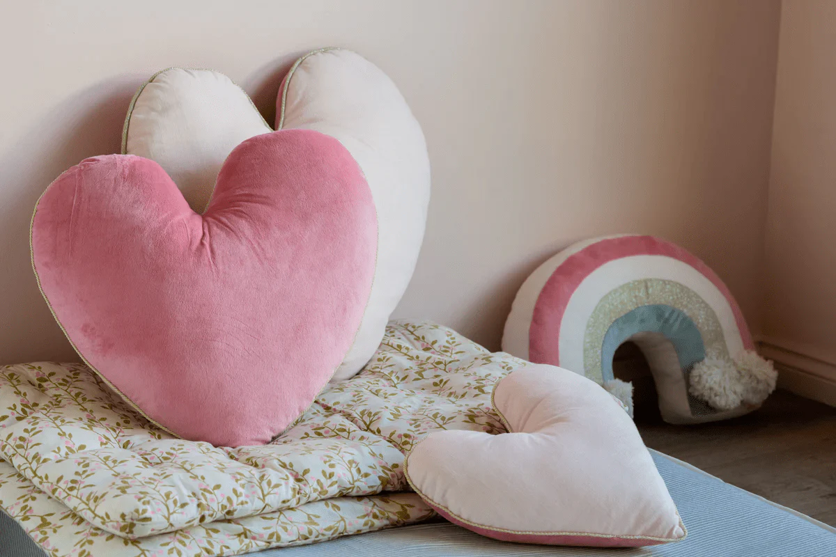 Nana Huchy Follow Your Heart Cushion Small - Image 4