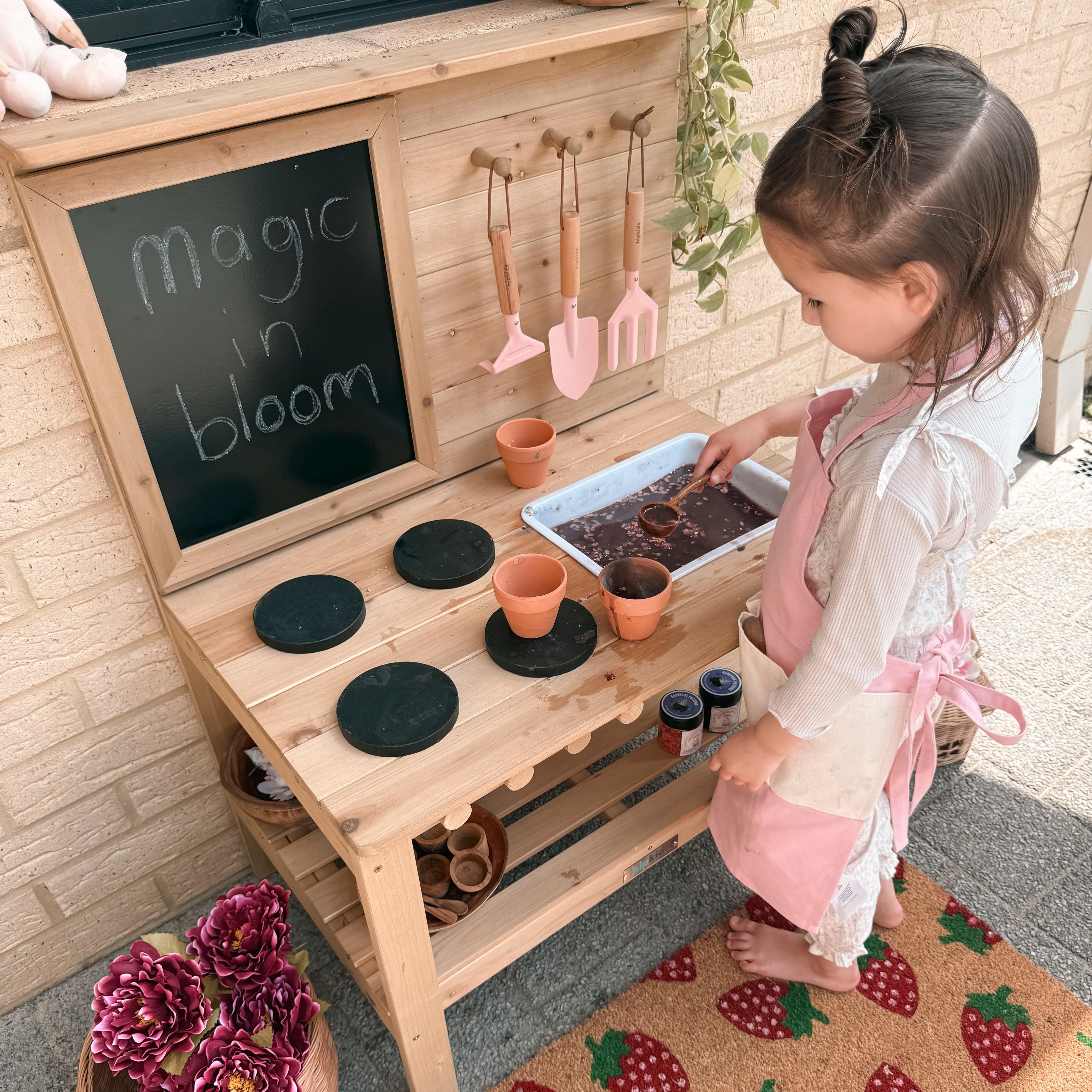Outdoor Mud Kitchen - Preorder - Image 11