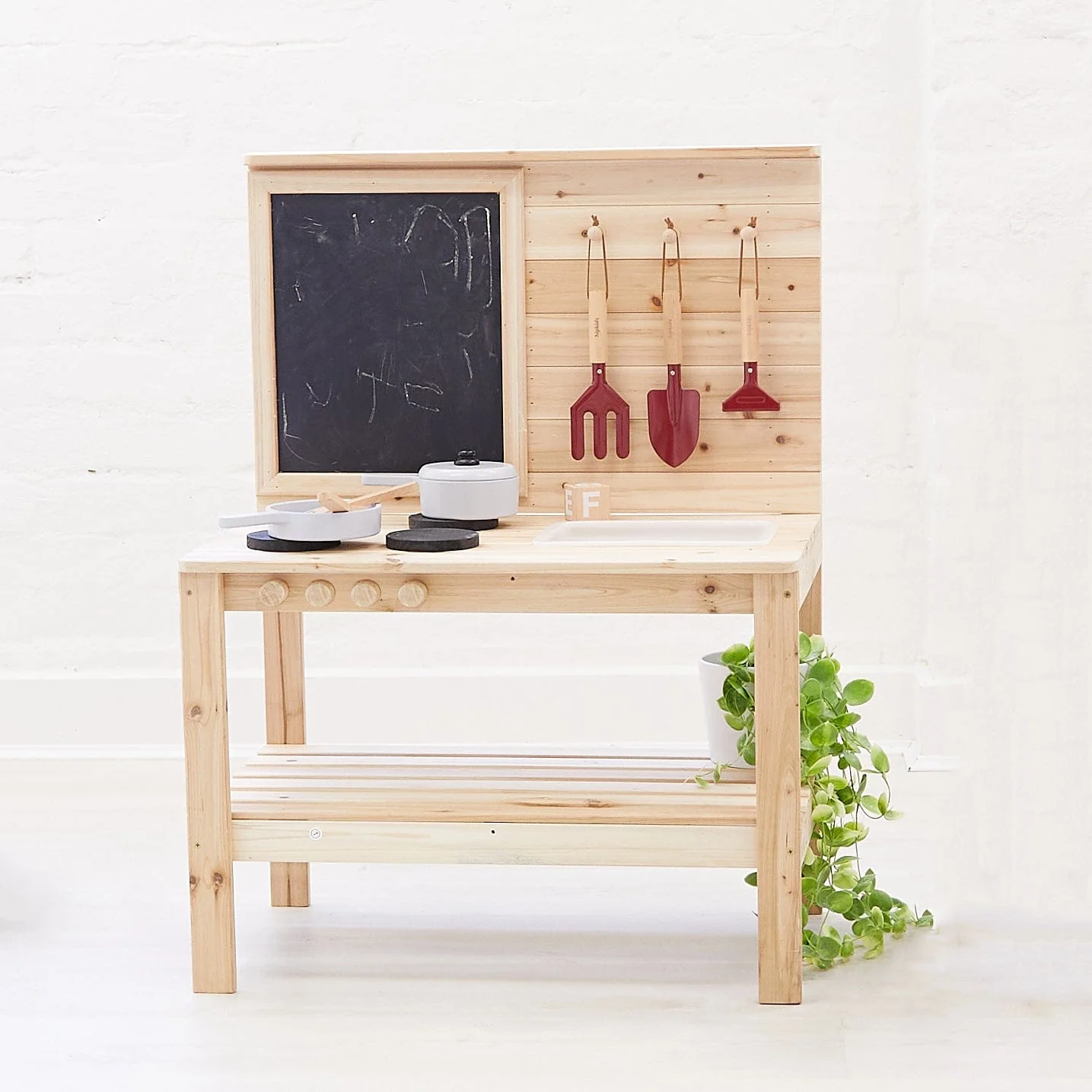 Outdoor Mud Kitchen - Preorder - Image 14