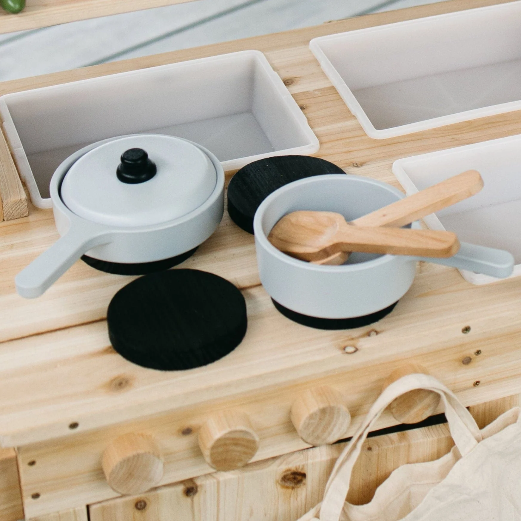 HipKids Play Pot & Pan Set - Image 3