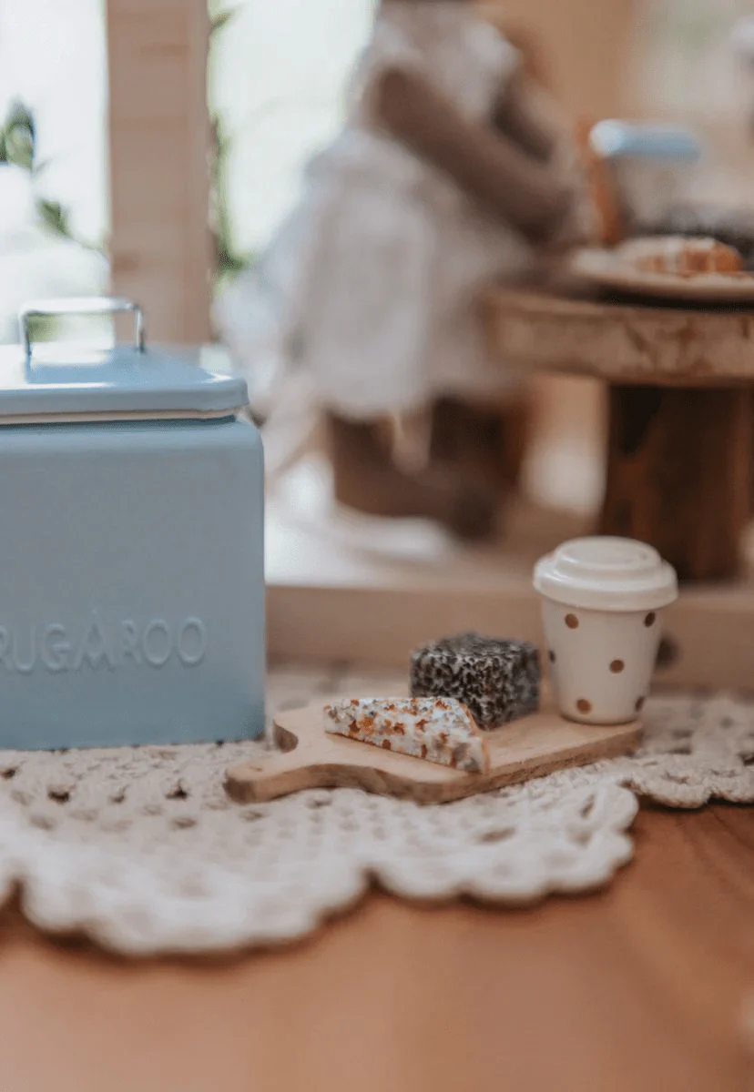 Rugaroo The Blue Esky - Image 3