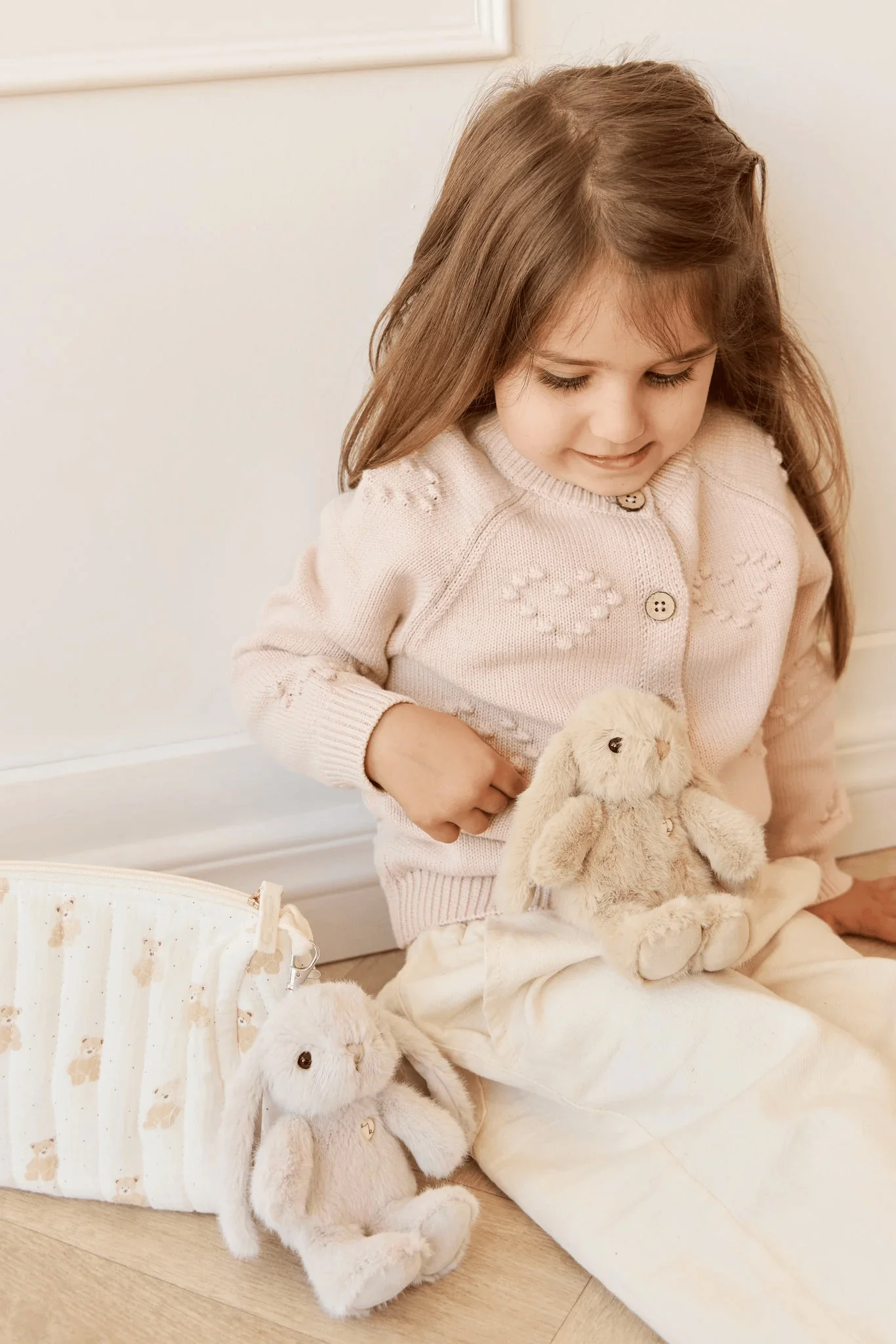 Snuggle Bunnies - Penelope Keyring - Image 8