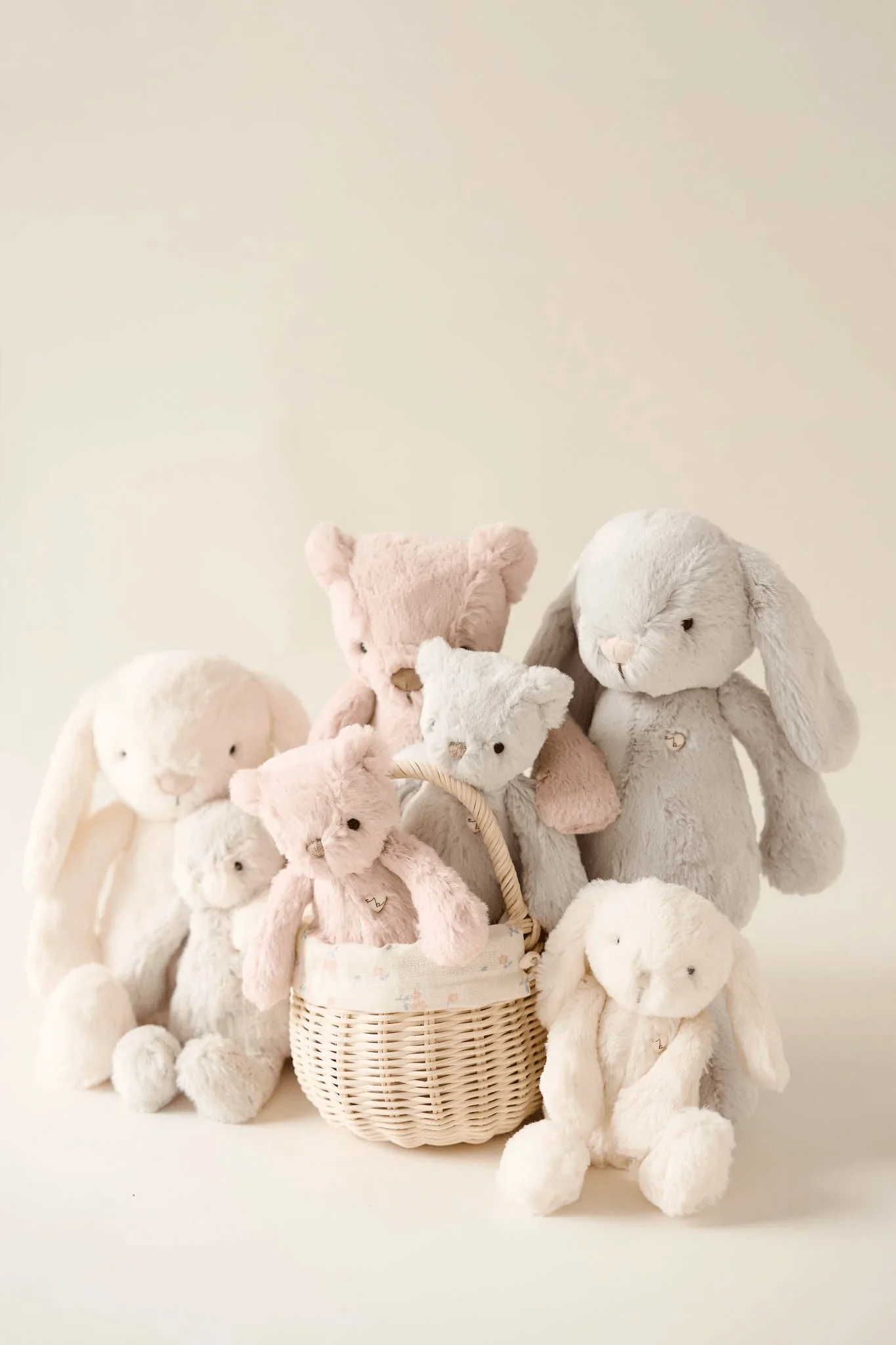 Snuggle Bunnies - Penelope the Bunny - Image 13