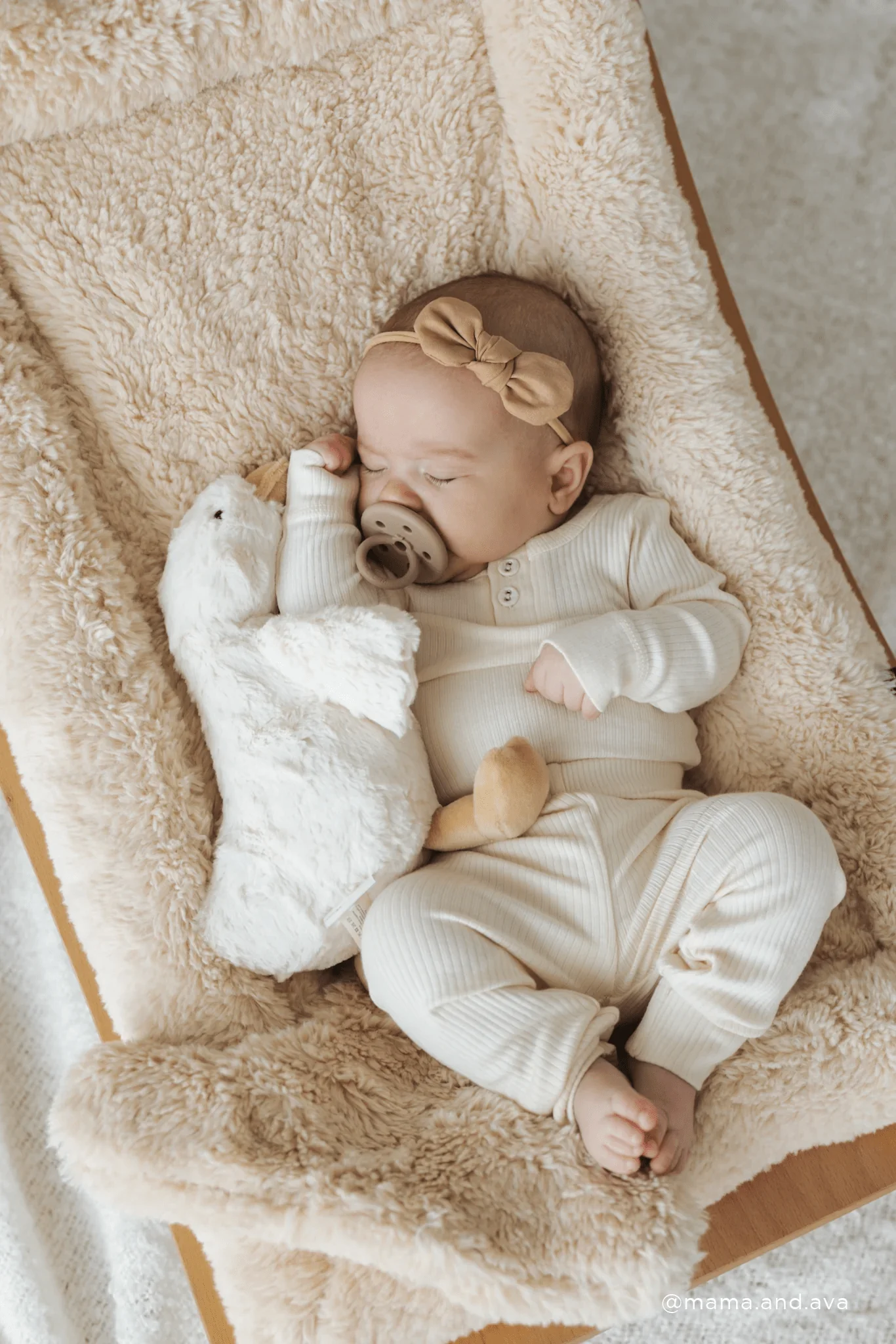 Snuggle Bunnies - Plush Rose The Duck - Image 5