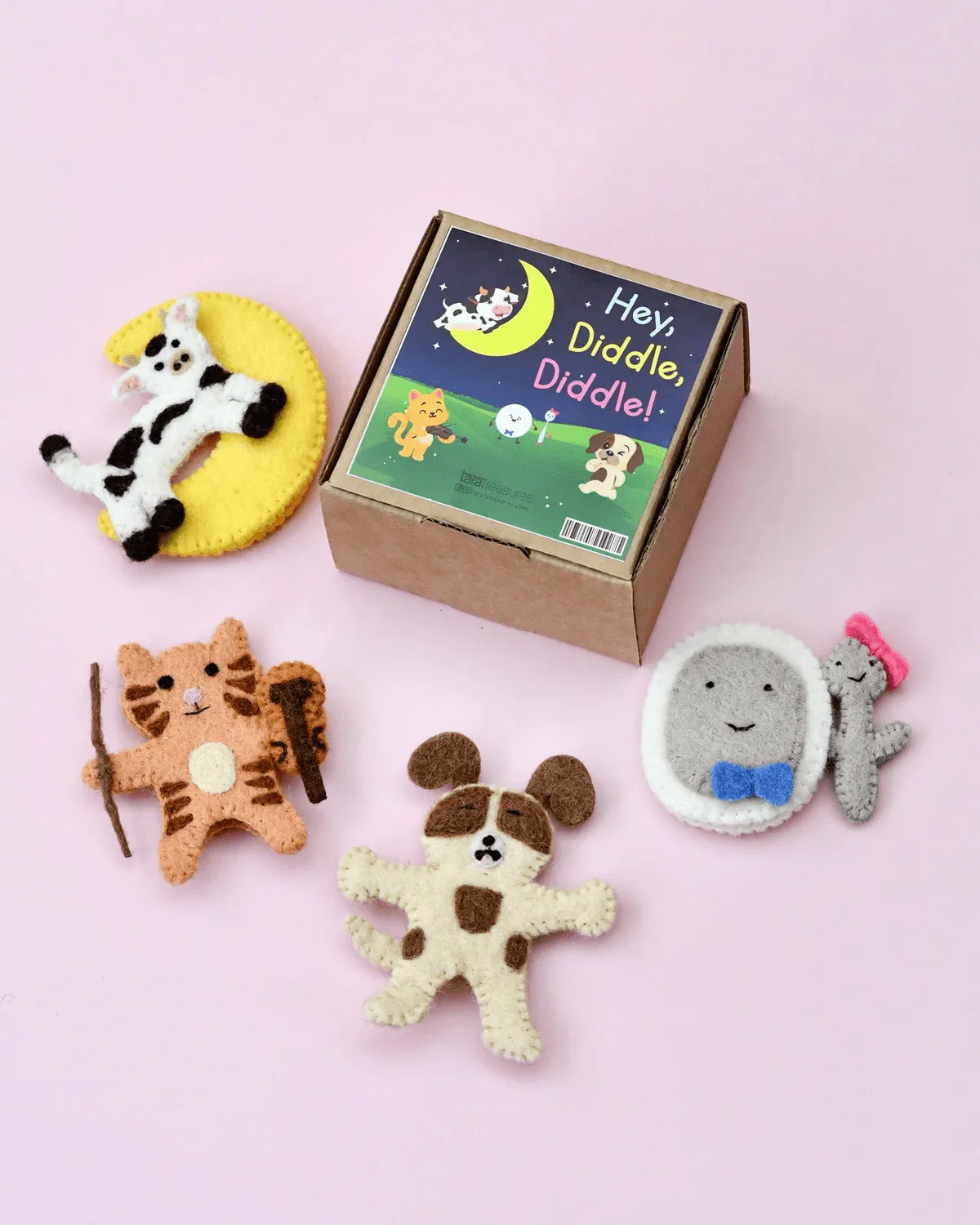 Tara Treasures Hey Diddle Diddle Finger Puppet Set - Image 2