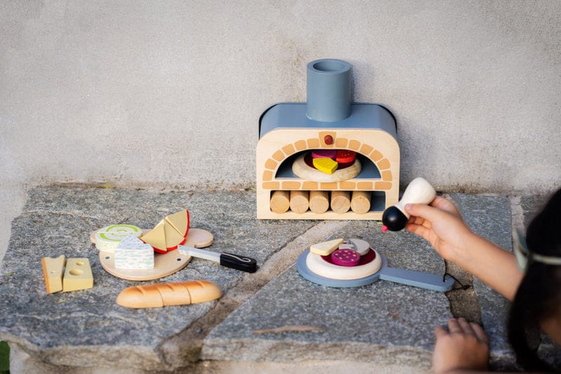 Tender Leaf Toys Make Me a Pizza Set - Image 10