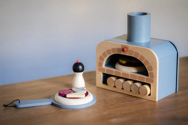 Tender Leaf Toys Make Me a Pizza Set - Image 8