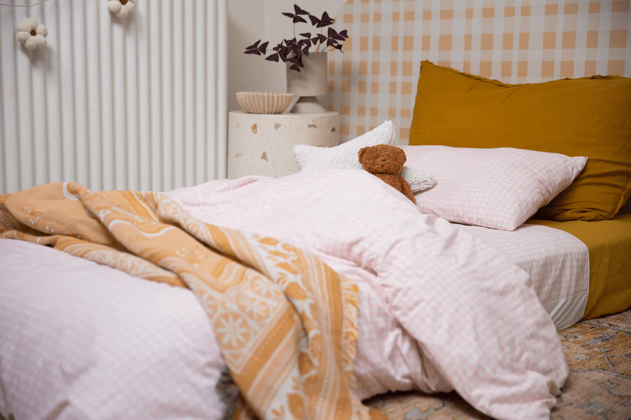 The Midnight Gang Blush Gingham Bed Wetting Mat - Image 2