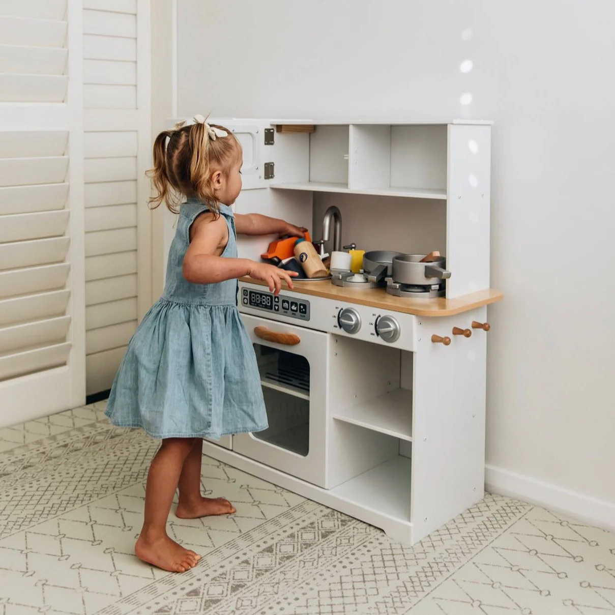 Modern Chef Toy Kitchen - Image 14