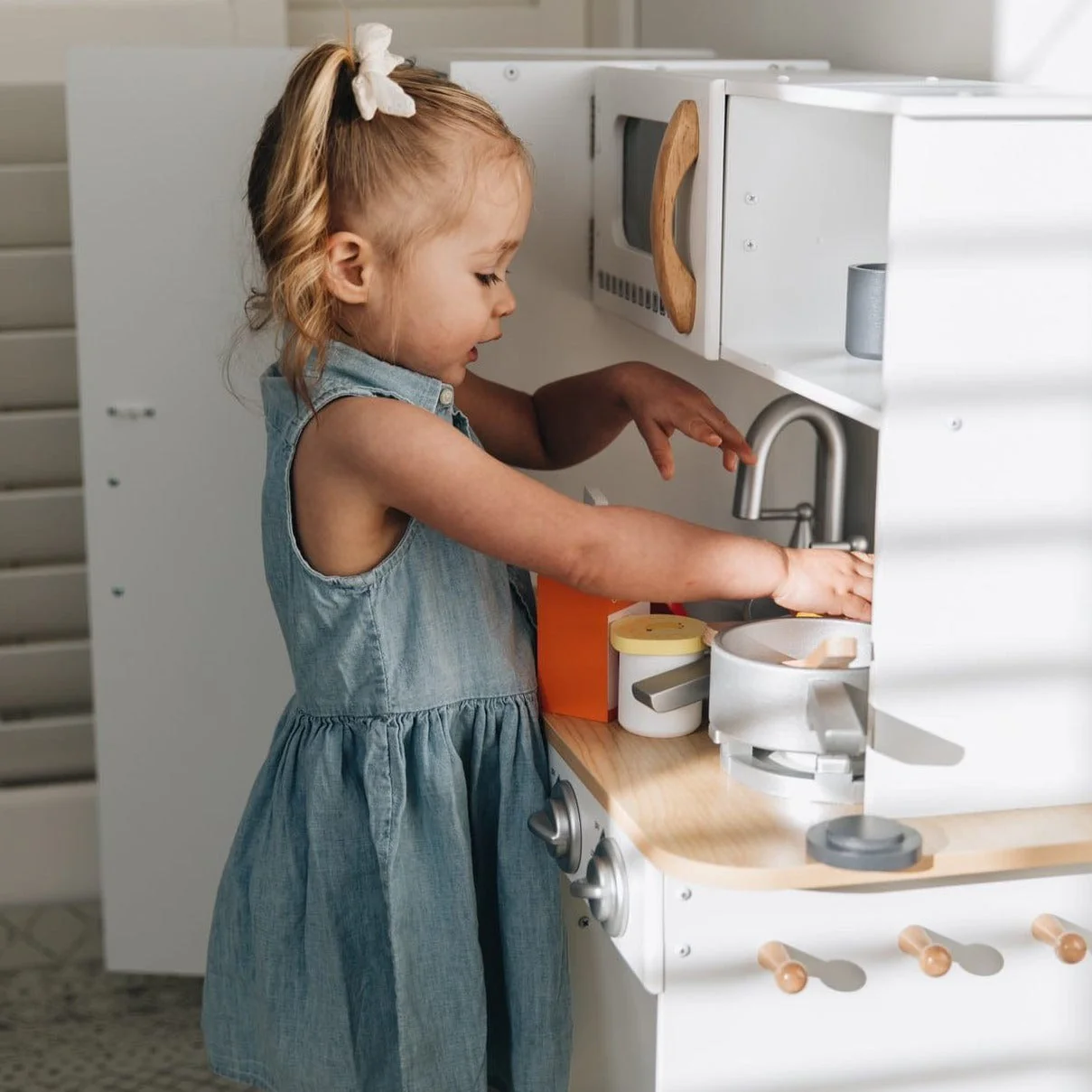 Modern Chef Toy Kitchen - Image 15