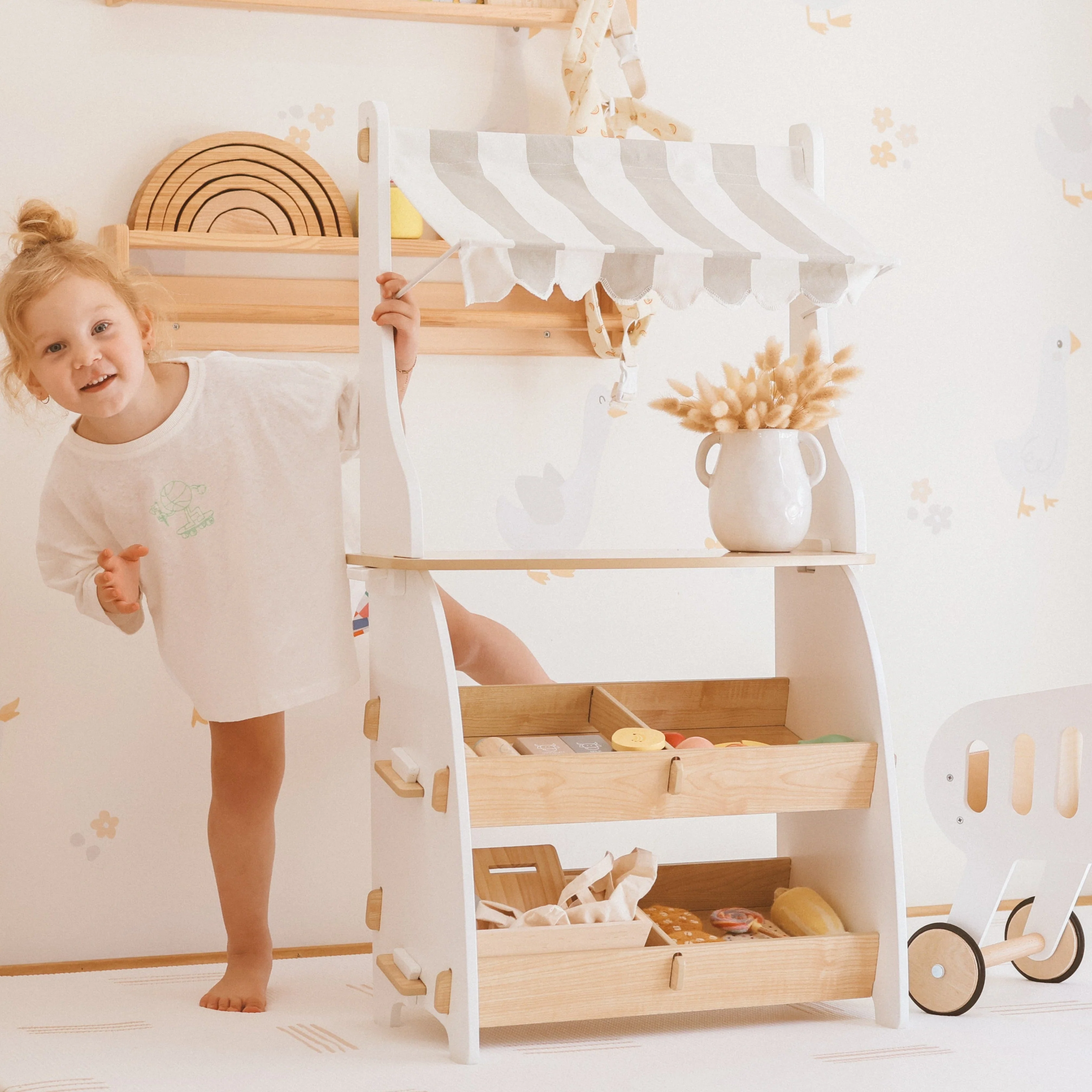 Toy Grocer Stand - Image 3